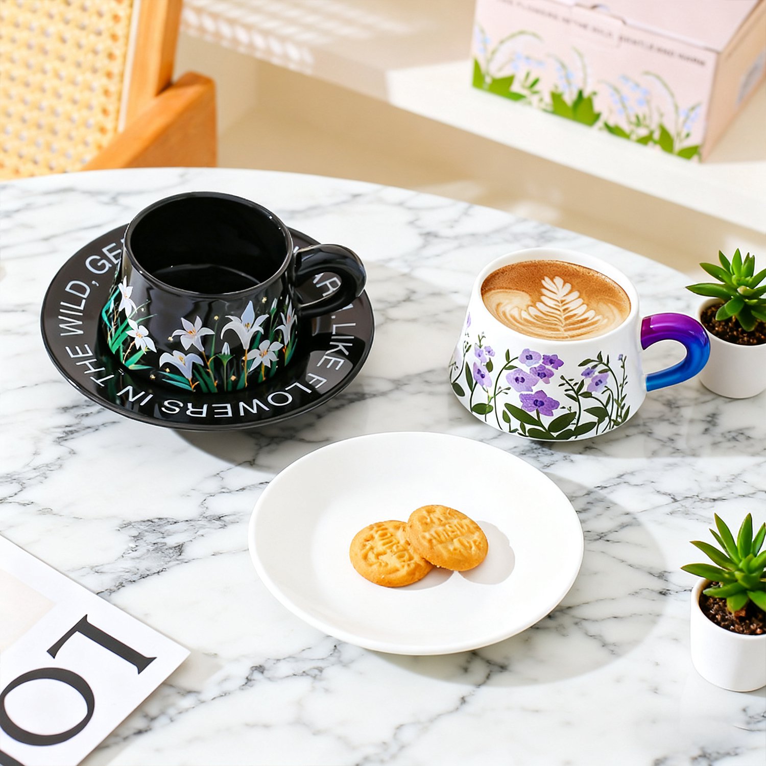 上質な陶磁器製カップのアップ写真