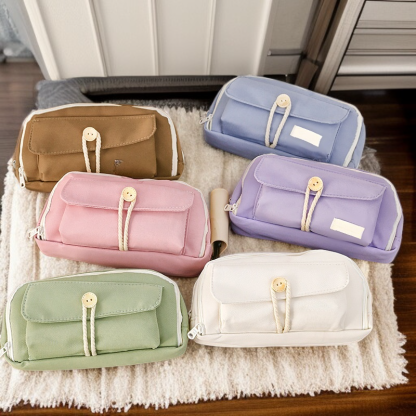 シンプルなキャンバスボタン付きペンケース