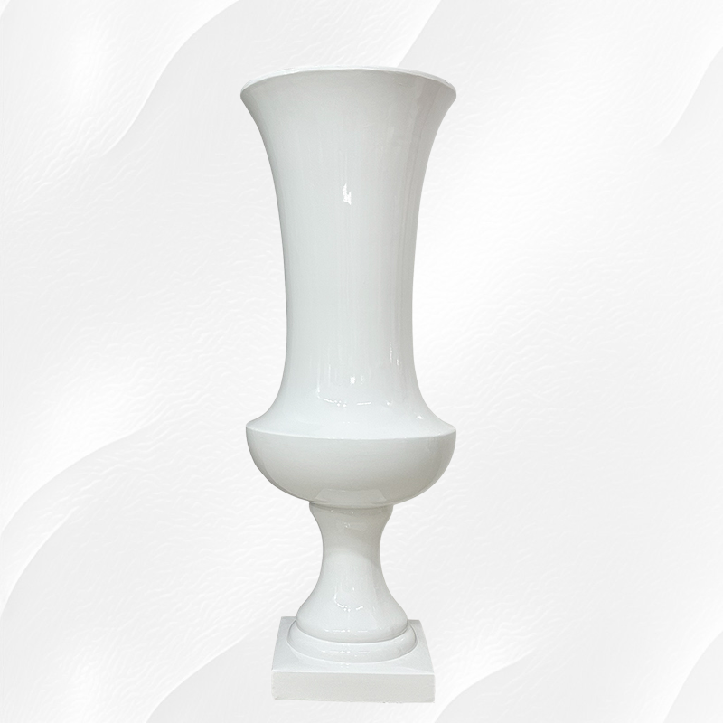 Elegant Ceramic Vase for Home Decoration