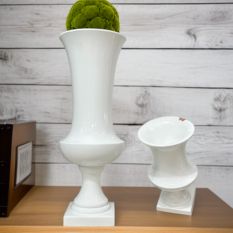 Elegant Ceramic Vase for Home Decoration