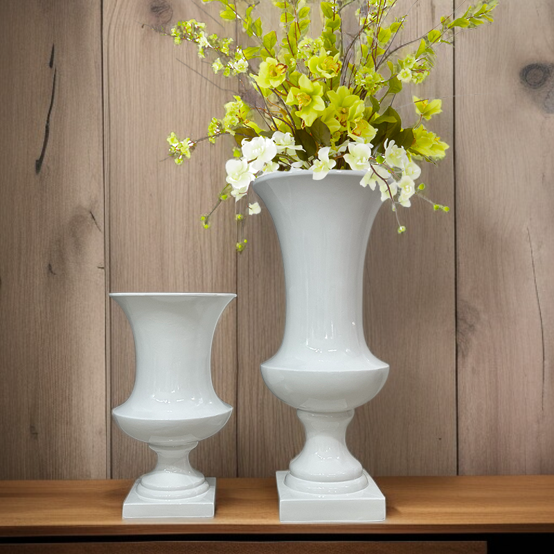 Elegant Ceramic Vase for Home Decoration