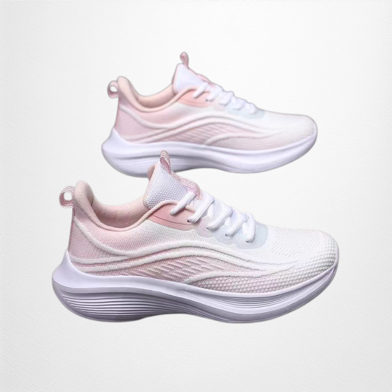 超軽量ランニングシューズ