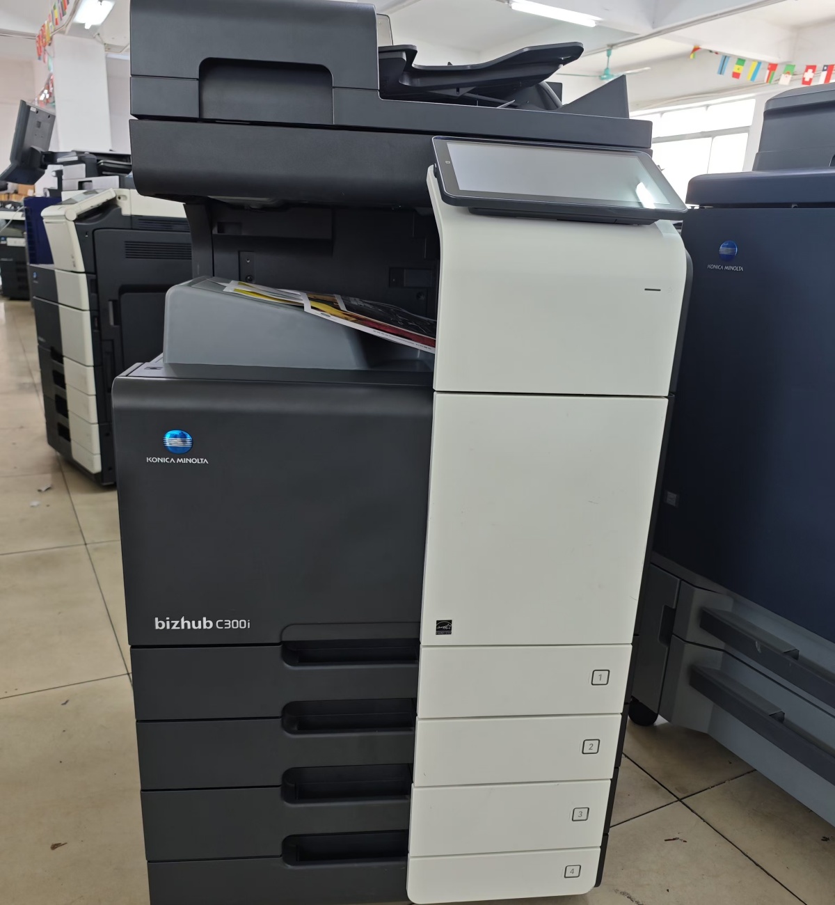 refurbished Konica Minolta Bizhub C300i/C360i photocopay machine