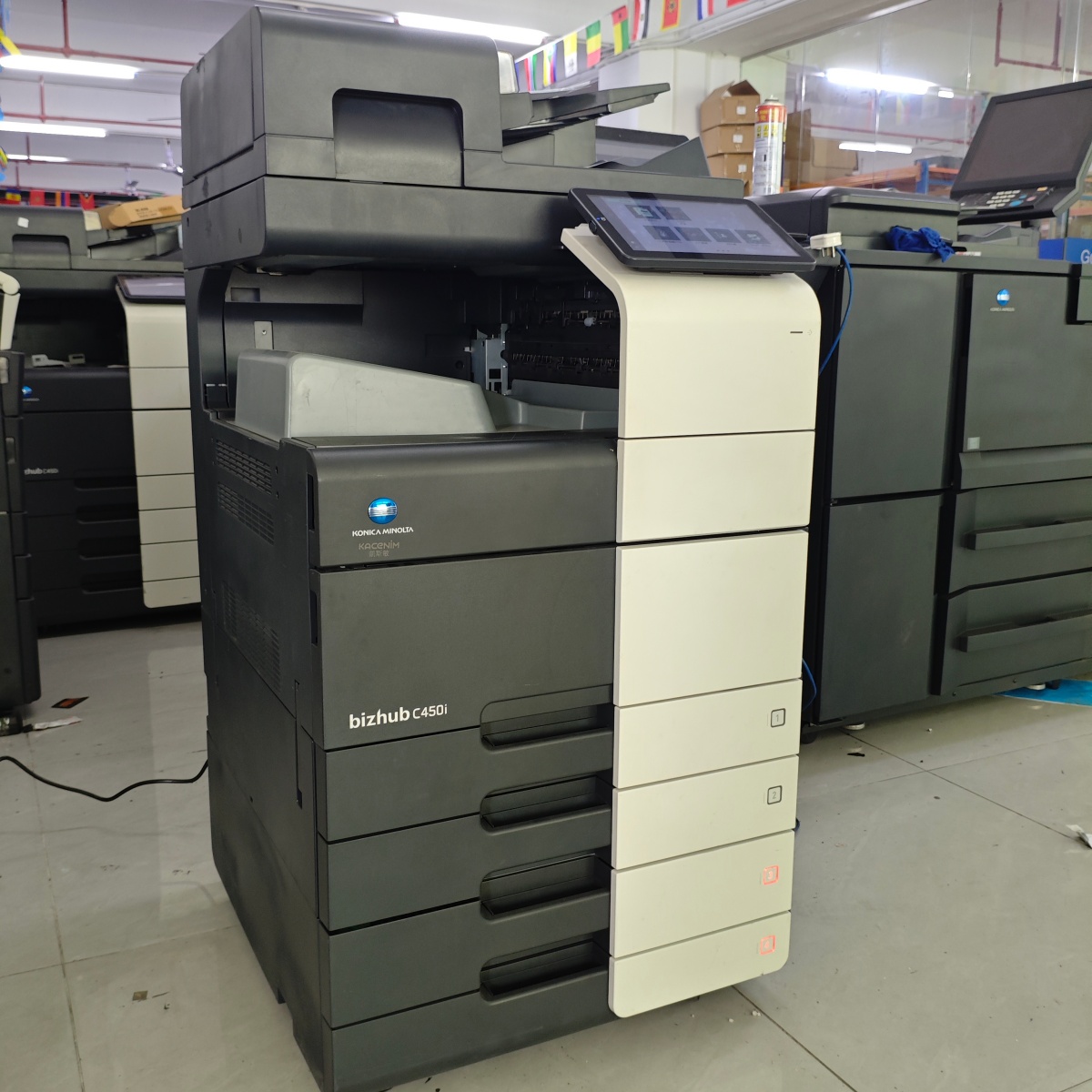 refurbished Konica Minolta Bizhub C450i photocopay machine