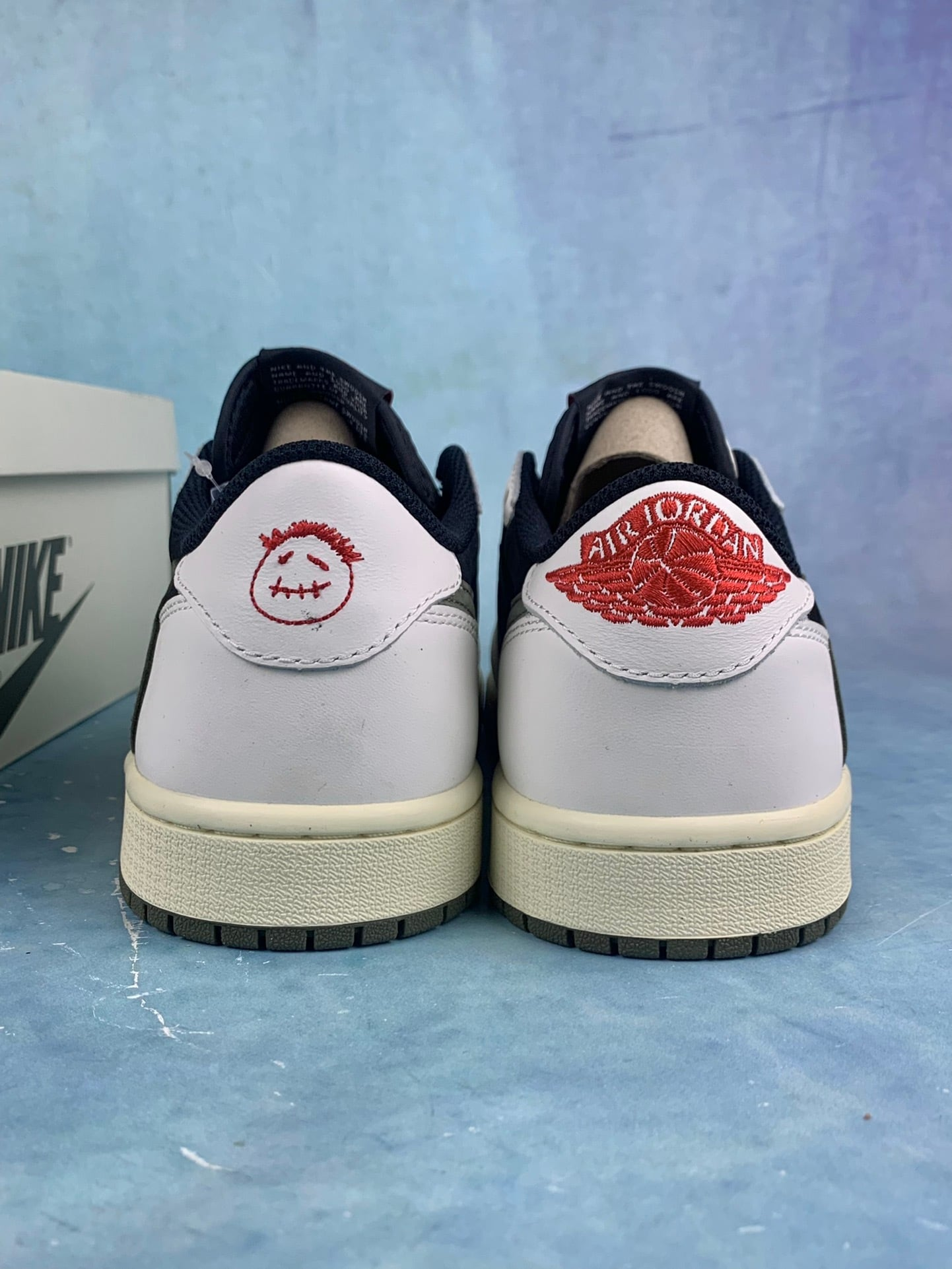 【LJR】Travis Scott × Nike WMNS Air Jordan 1 Low OG “Medium Olive”