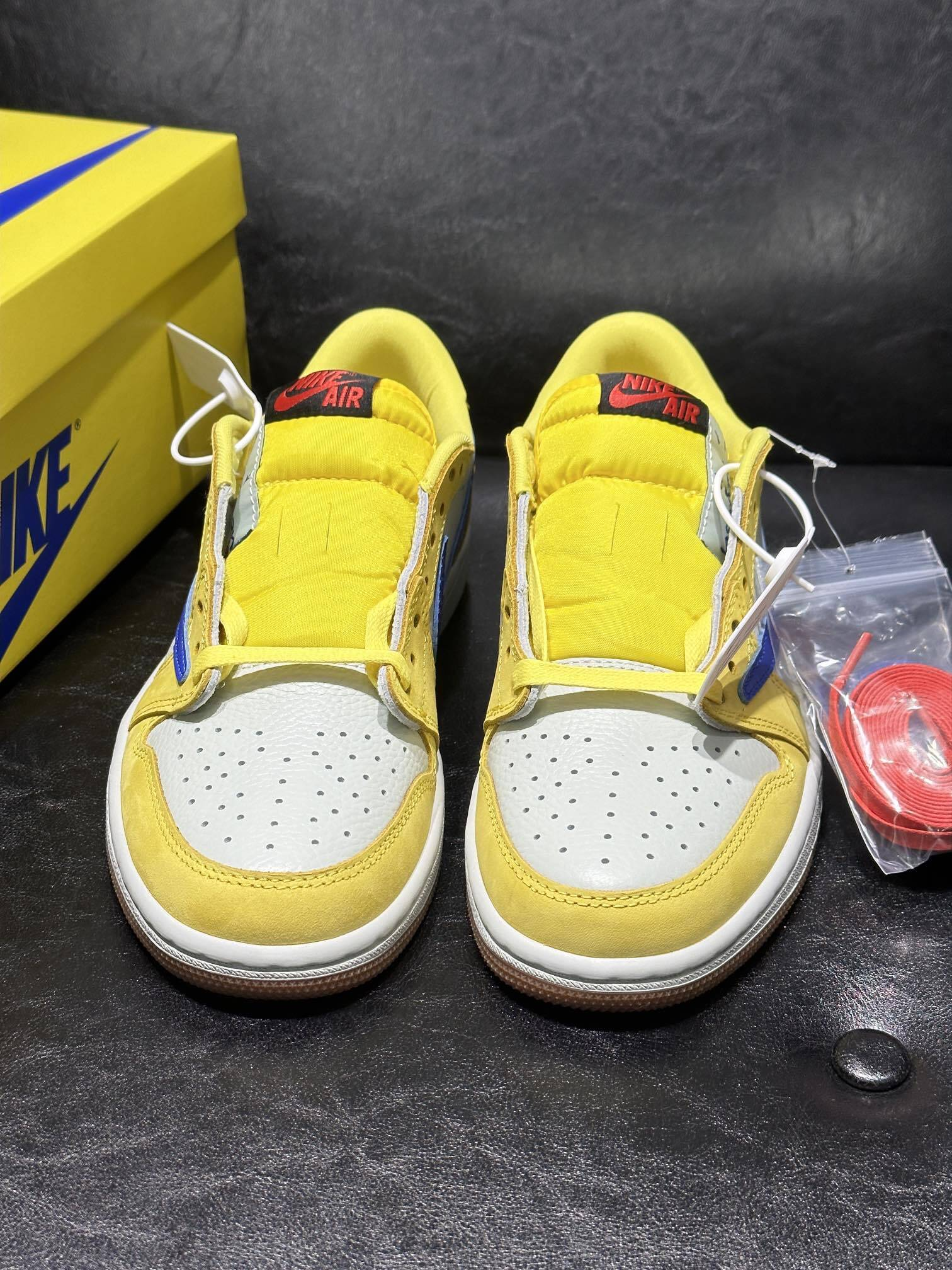 Travis Scott x Nike Air Jordan 1 Low OG “Canary”