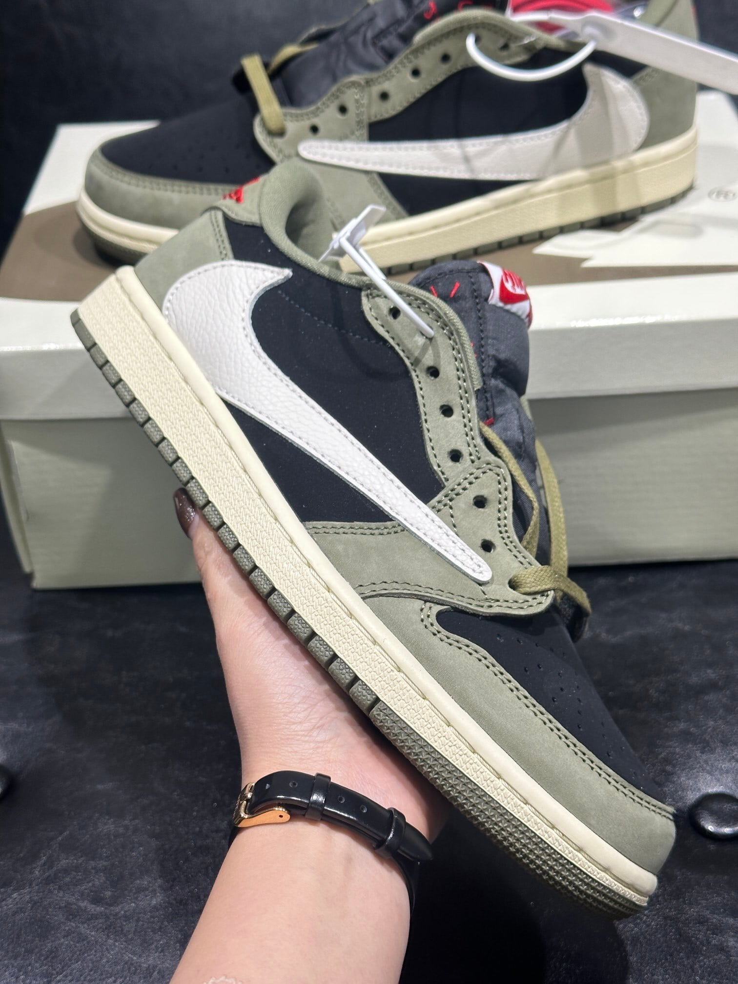 Travis Scott × Nike Air Jordan 1 Low "Black/Olive"