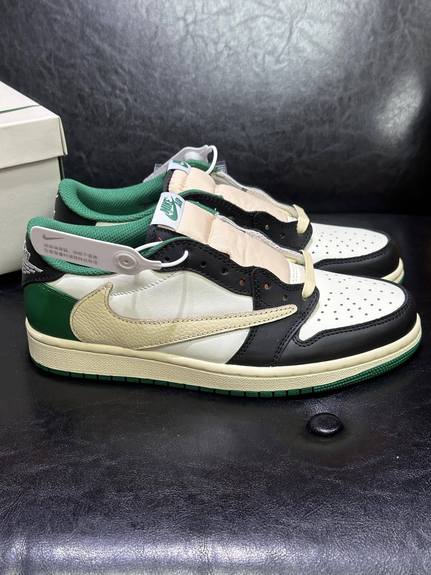 Travis Scott x Nike Air Jordan 1 Low OG “Green”