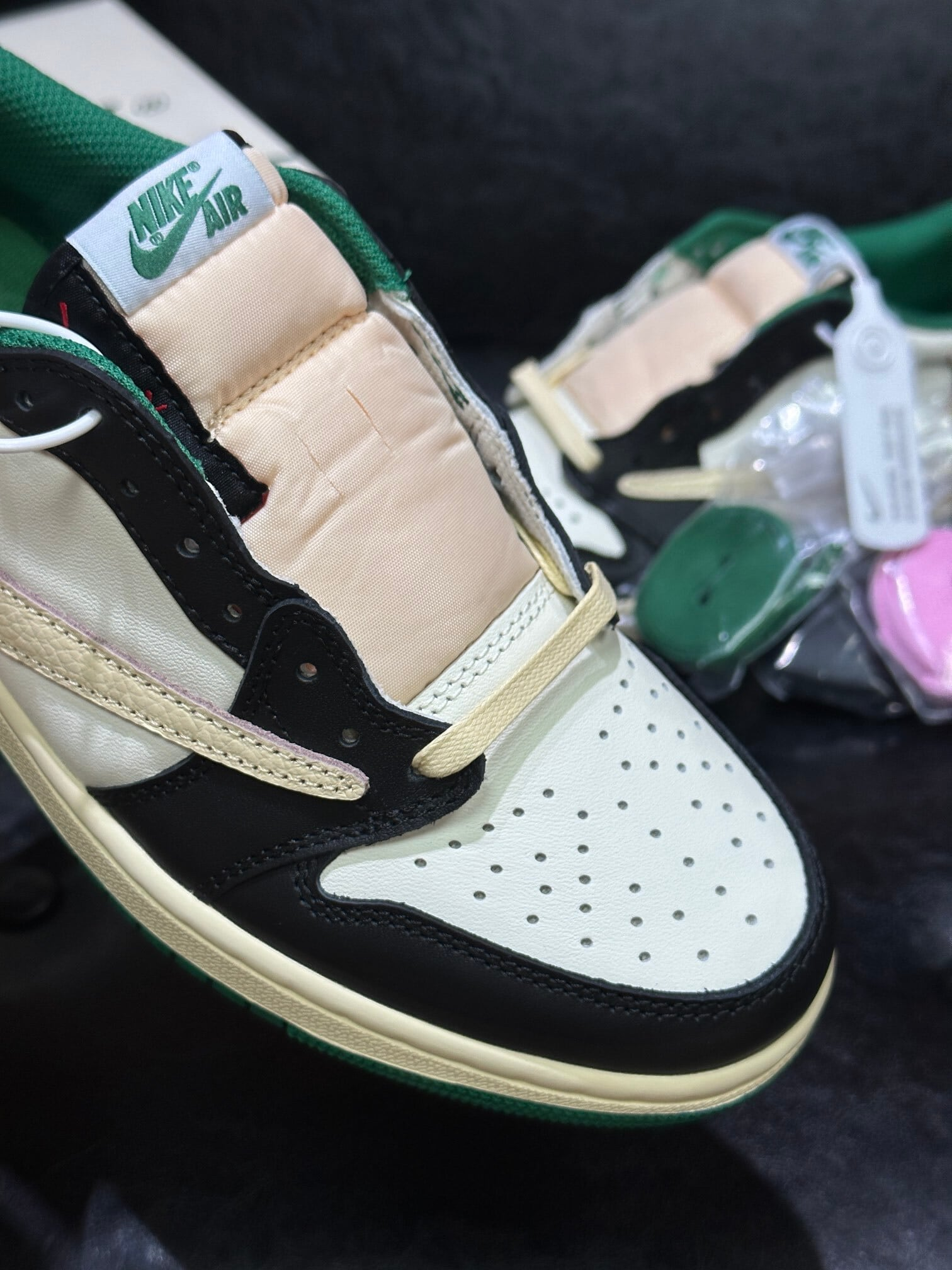 Travis Scott x Nike Air Jordan 1 Low OG “Green”