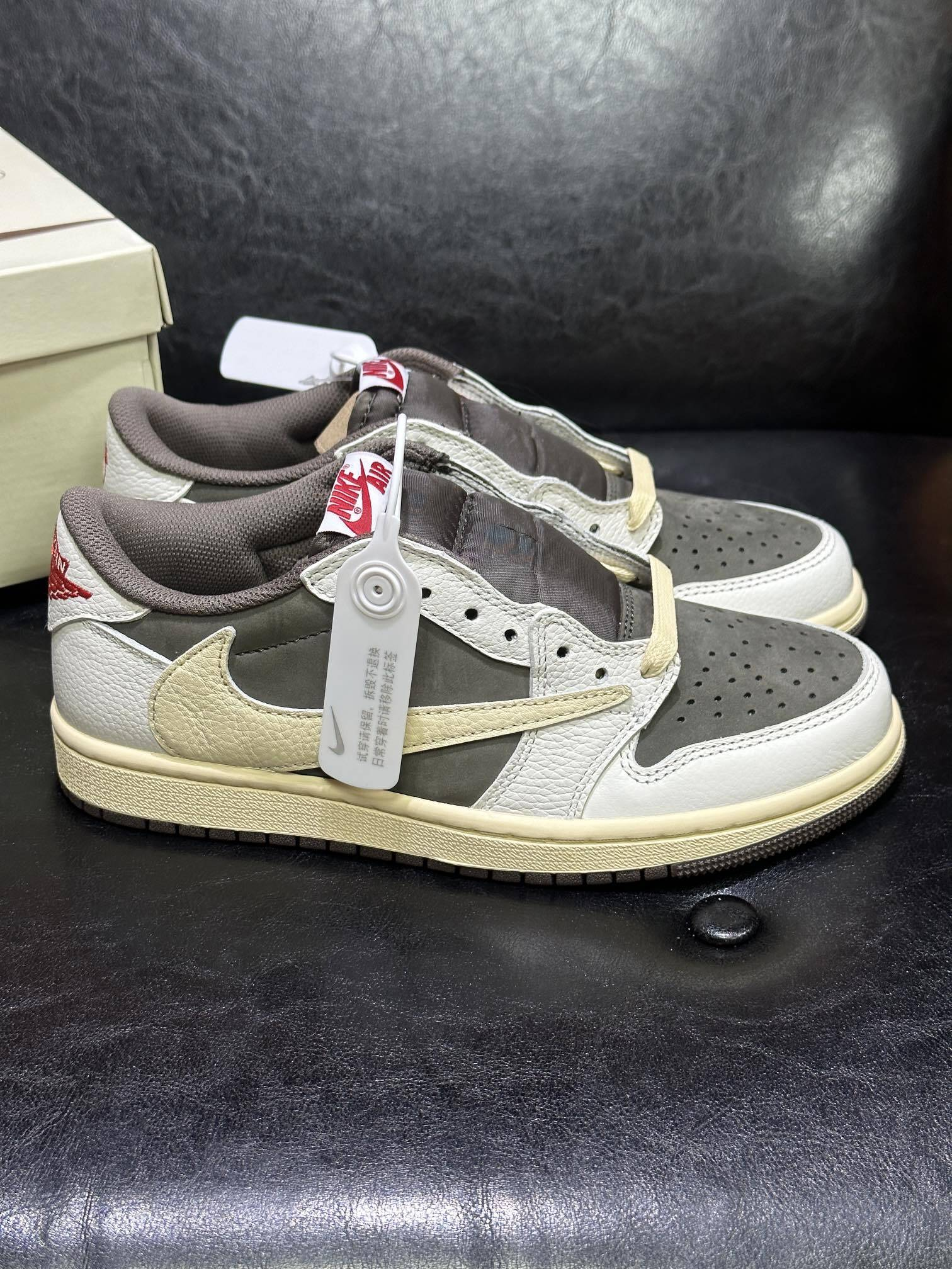 TRAVIS SCOTT x NIKE AIR JORDAN 1 LOW OG SP "REVERSE MOCHA/SAIL AND RIDGEROCK"