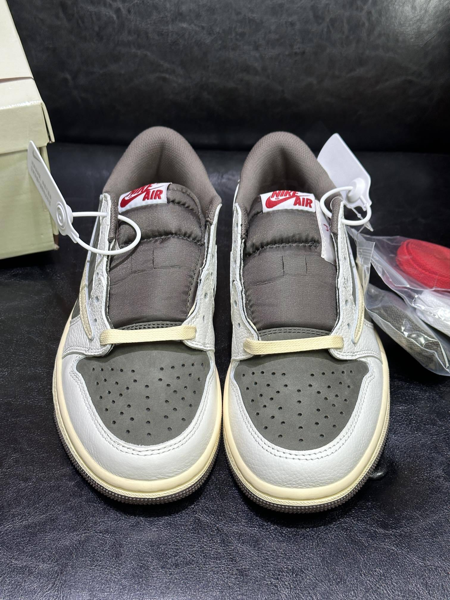 TRAVIS SCOTT x NIKE AIR JORDAN 1 LOW OG SP "REVERSE MOCHA/SAIL AND RIDGEROCK"