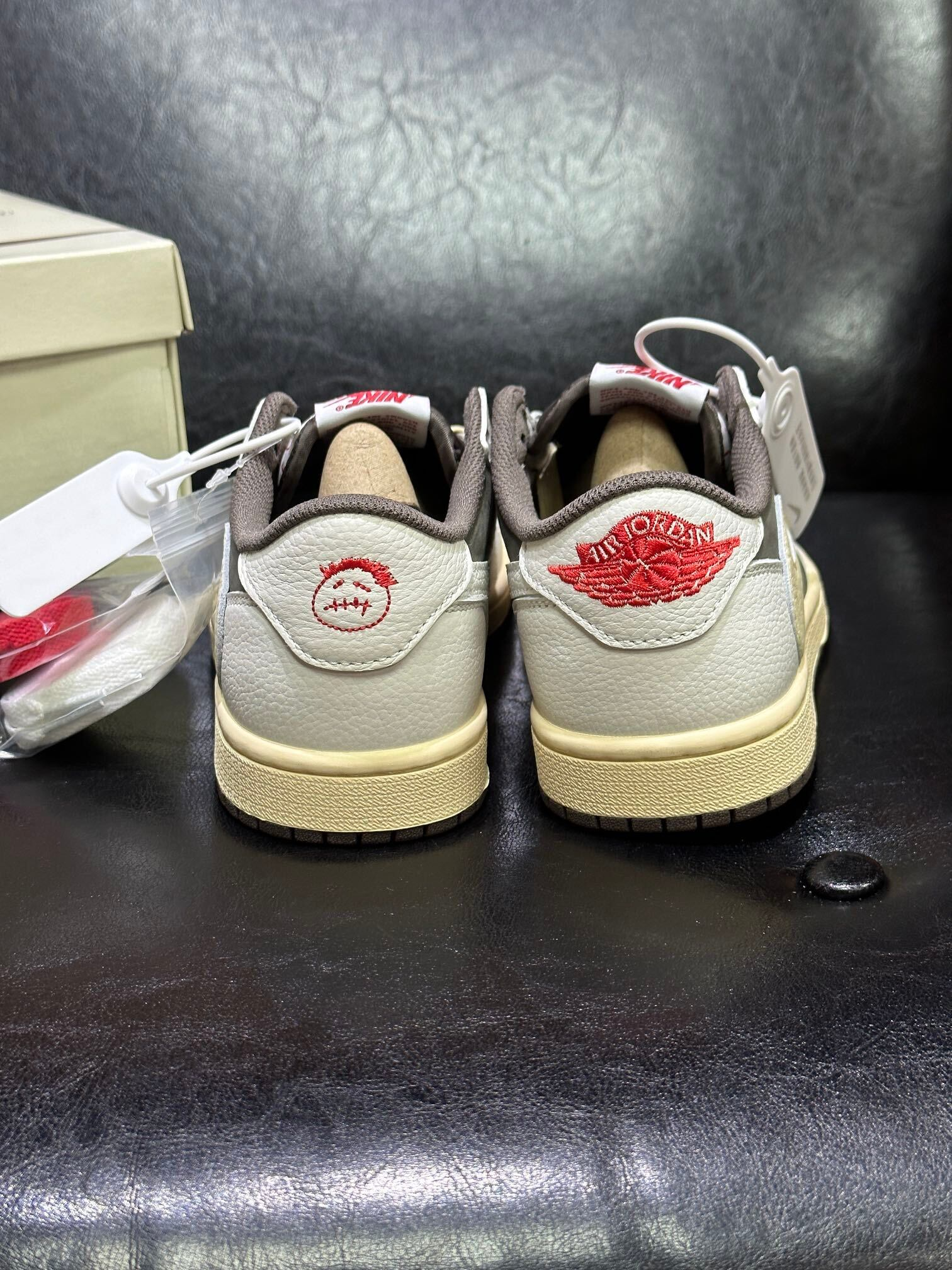 TRAVIS SCOTT x NIKE AIR JORDAN 1 LOW OG SP "REVERSE MOCHA/SAIL AND RIDGEROCK"