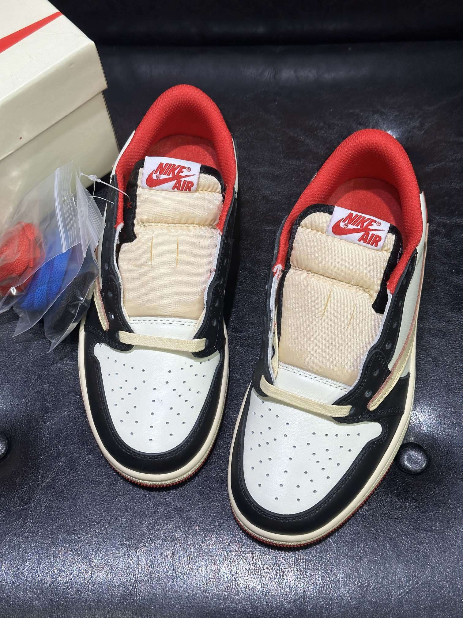 Travis Scott x Nike Air Jordan 1 Low “Red & Black”