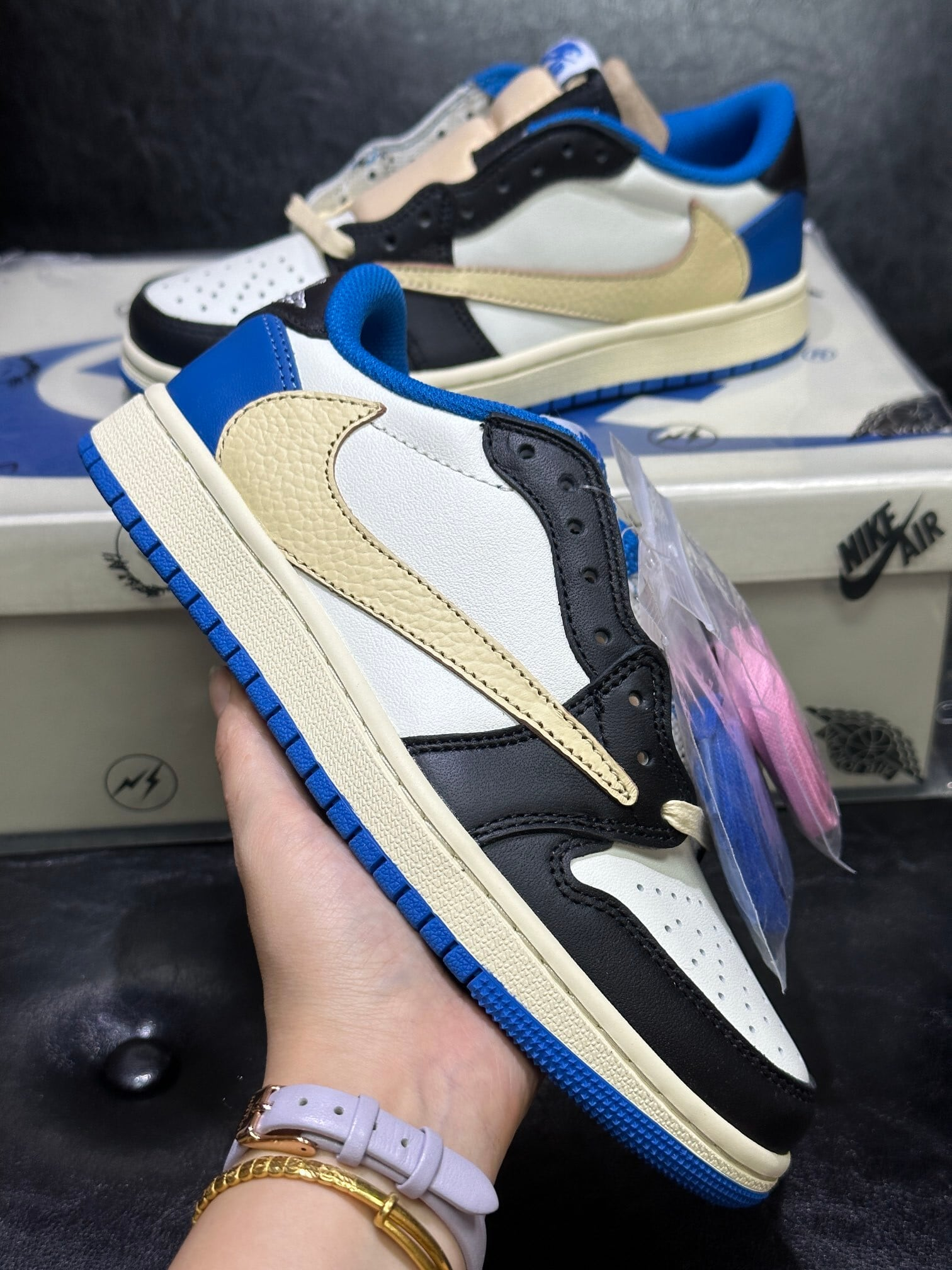 Travis Scott × Fragment × Nike Air Jordan 1 Low OG SP "Military Blue"