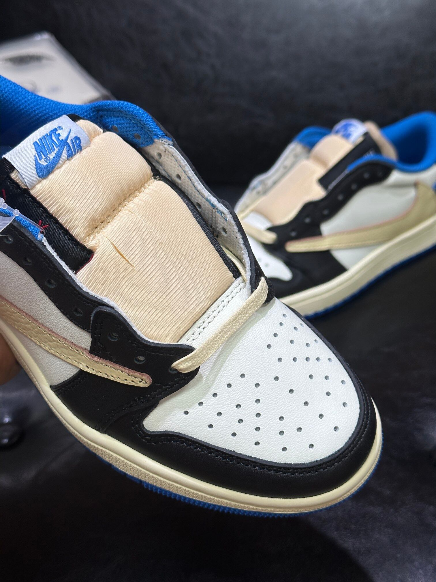 Travis Scott × Fragment × Nike Air Jordan 1 Low OG SP "Military Blue"