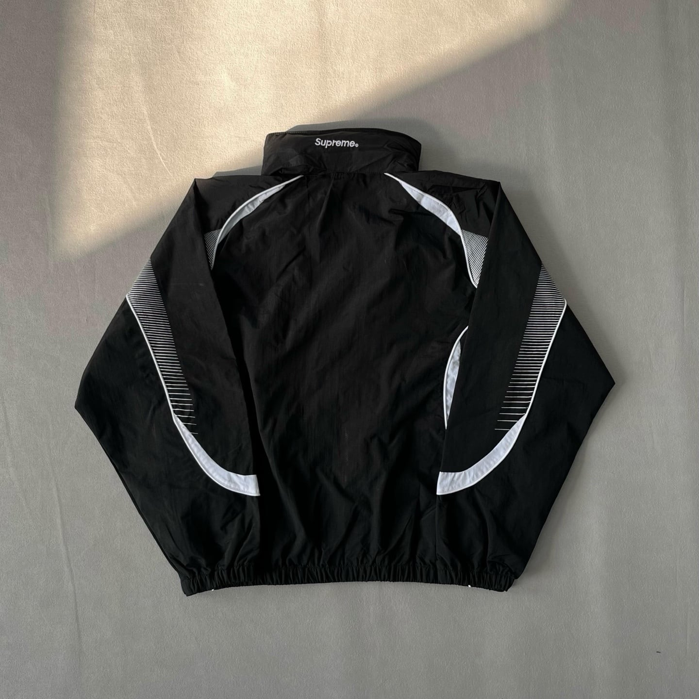 Supreme SS22 Week 11 x umbro Track Jacket