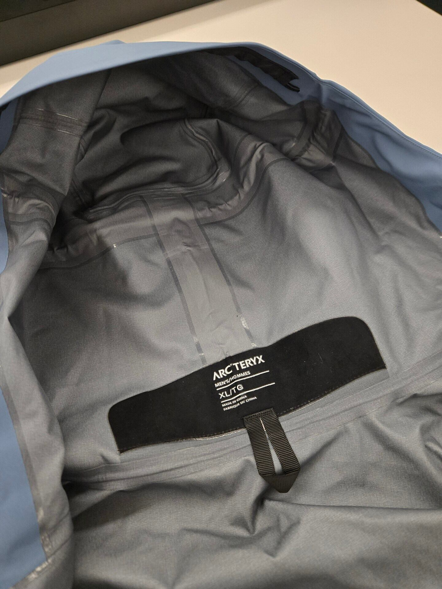 Arc'teryx Alpha SV7 GORE-TEX Pro Jacket ウォッシュドブルー