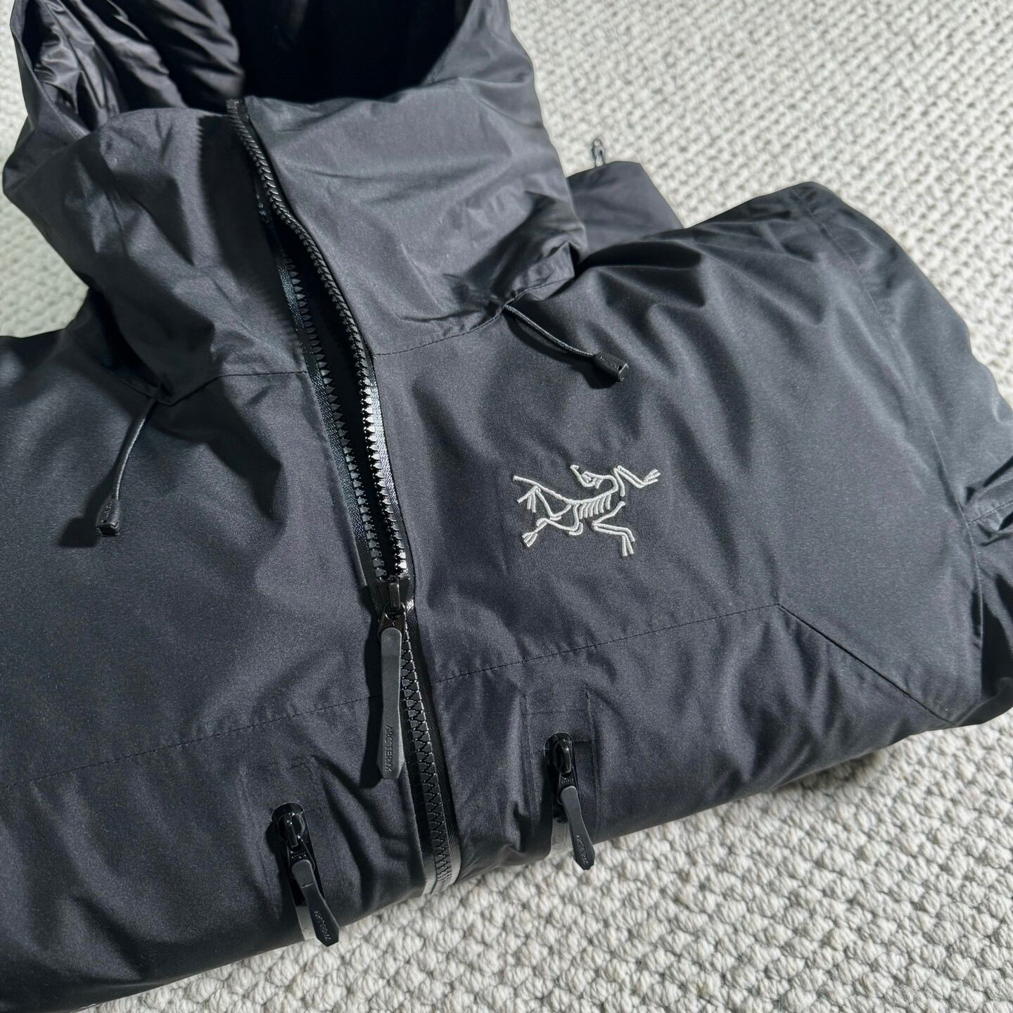 ARC'TERYX Beta Down Insulated Jacket Men's