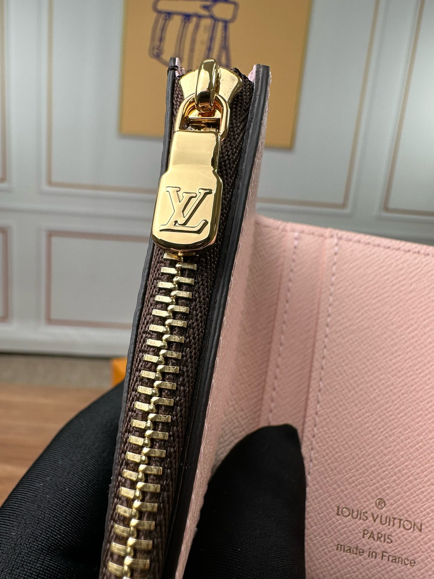 M62933 ポルトフォイユ･ゾエ