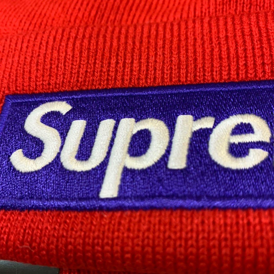 Supreme 17FW New Era Box Logo Beanie