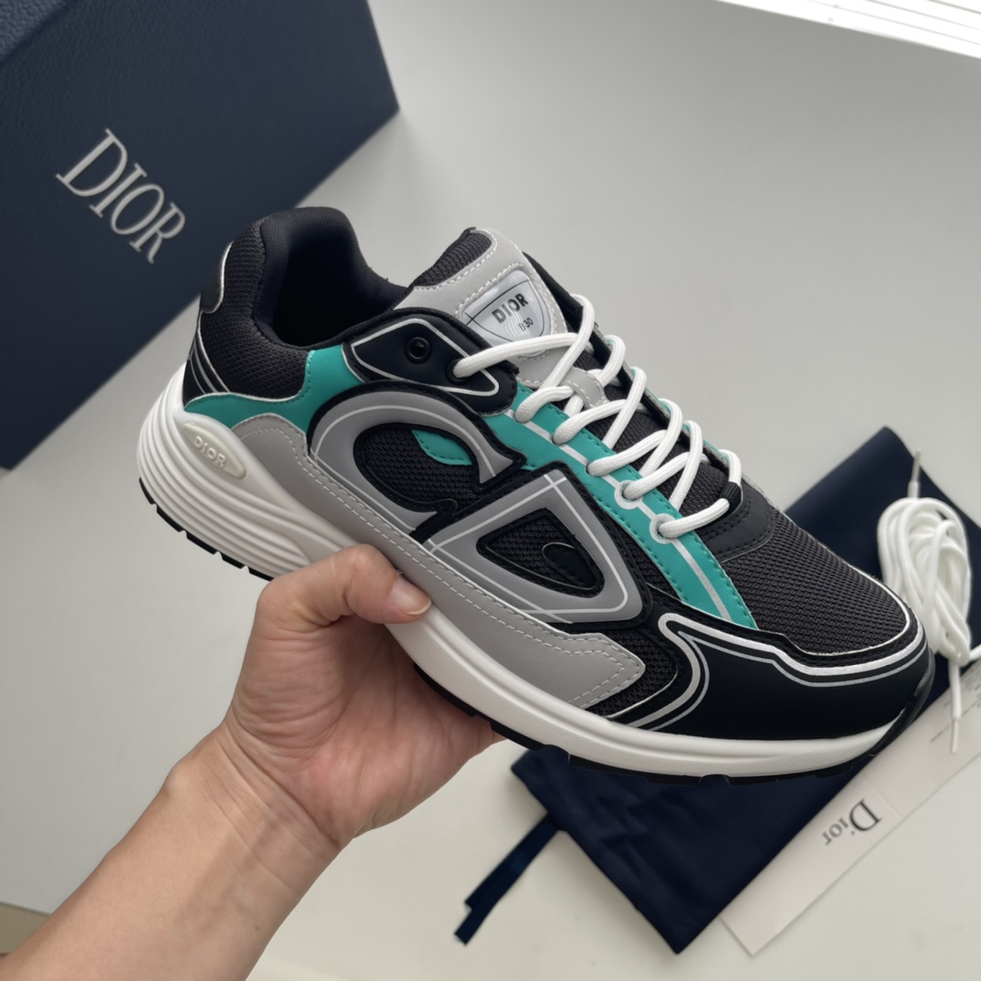 B30 Countdown Sneaker