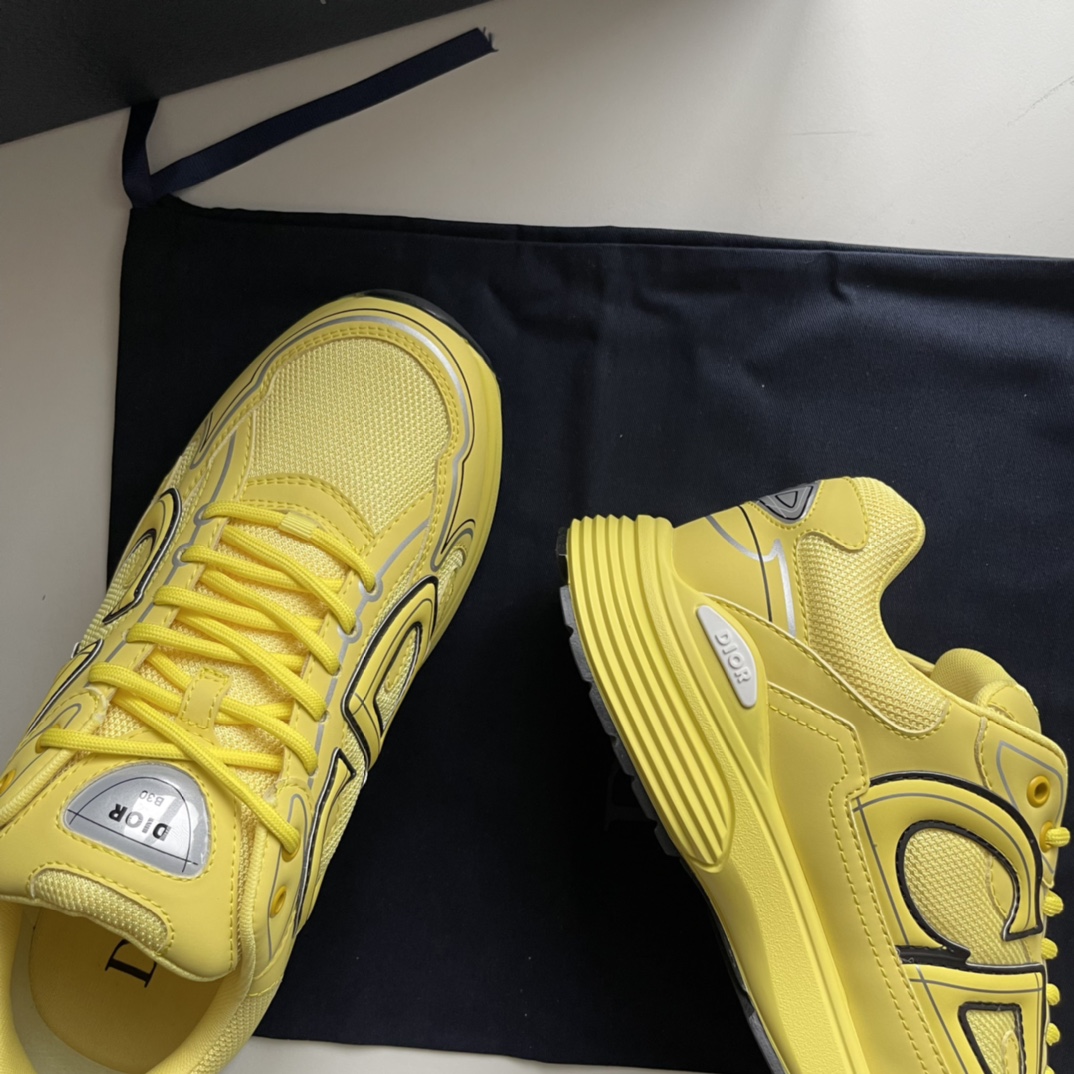 B30 Countdown Sneaker