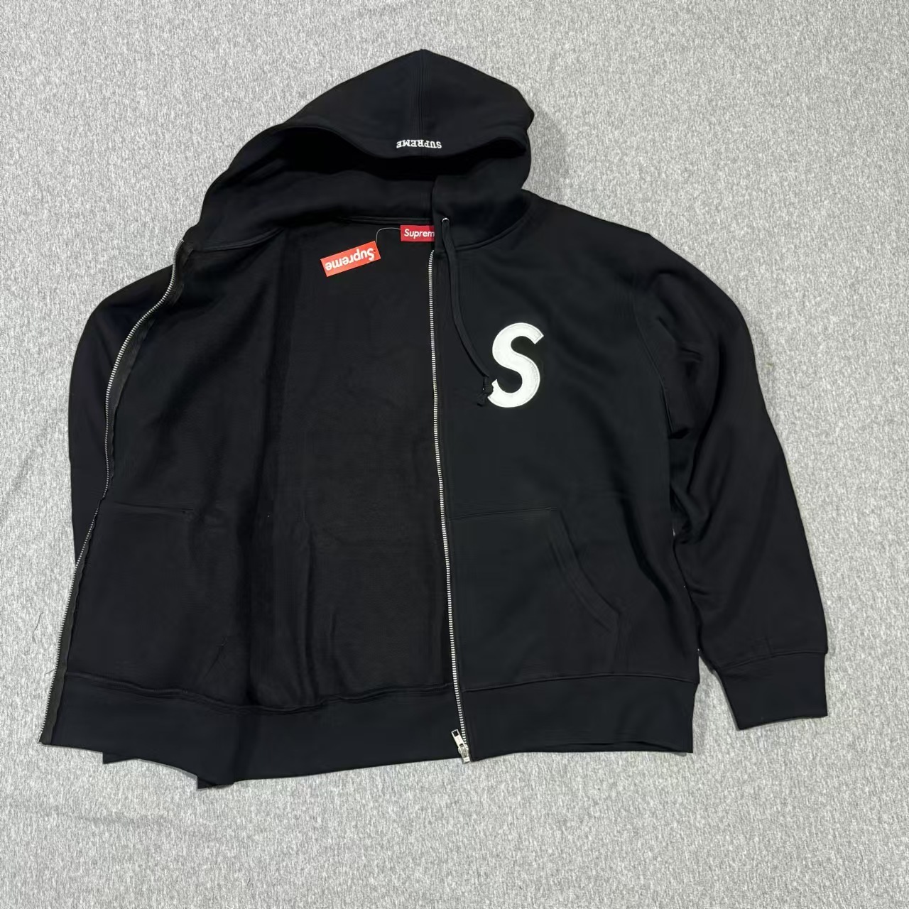 Supreme S Logo Zip Up Hooded 25FW