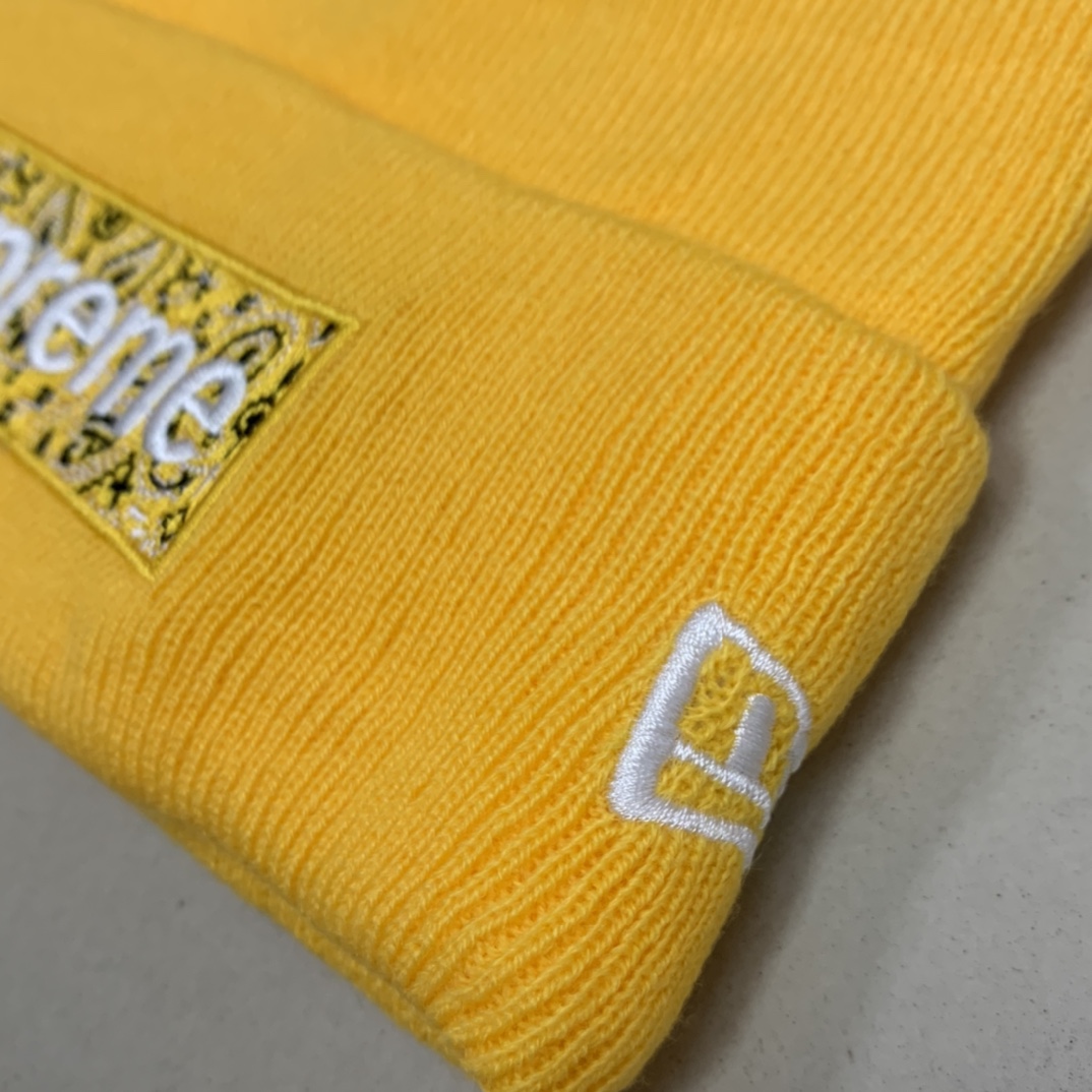 Supreme x New Era Box Logo Beanie