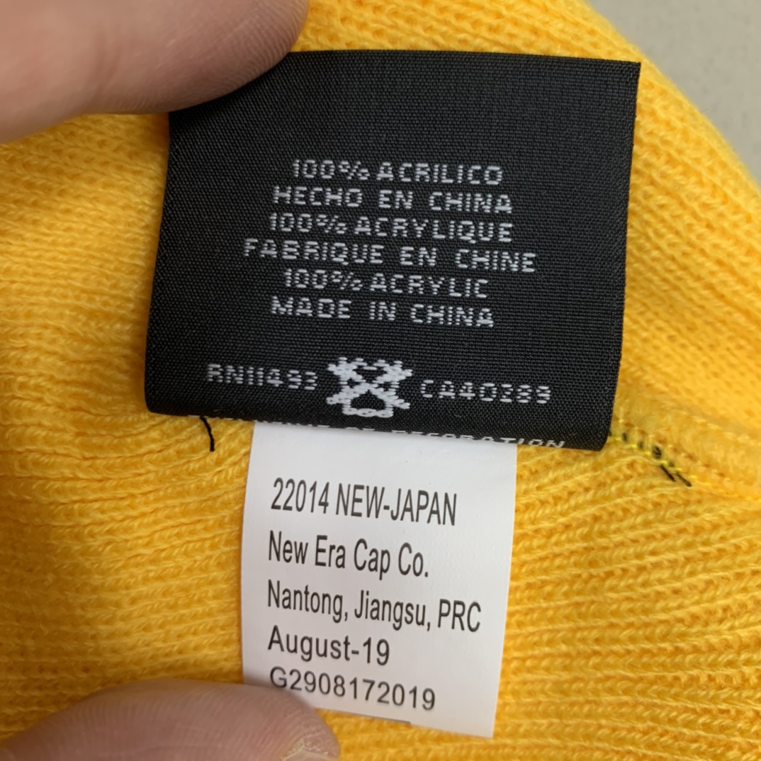 Supreme x New Era Box Logo Beanie