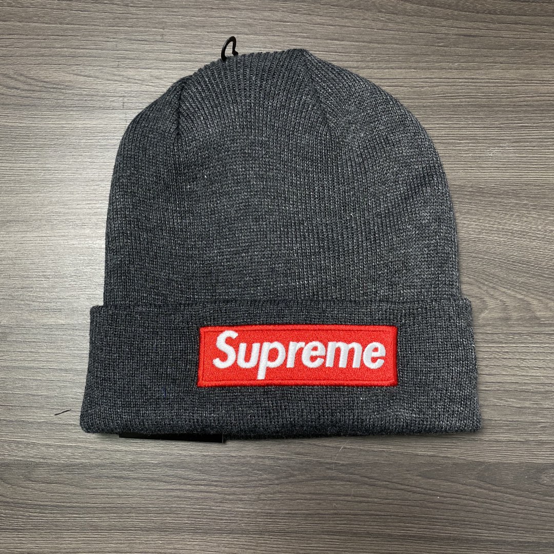 Supreme x New Era® 21FW Box Logo Beanie