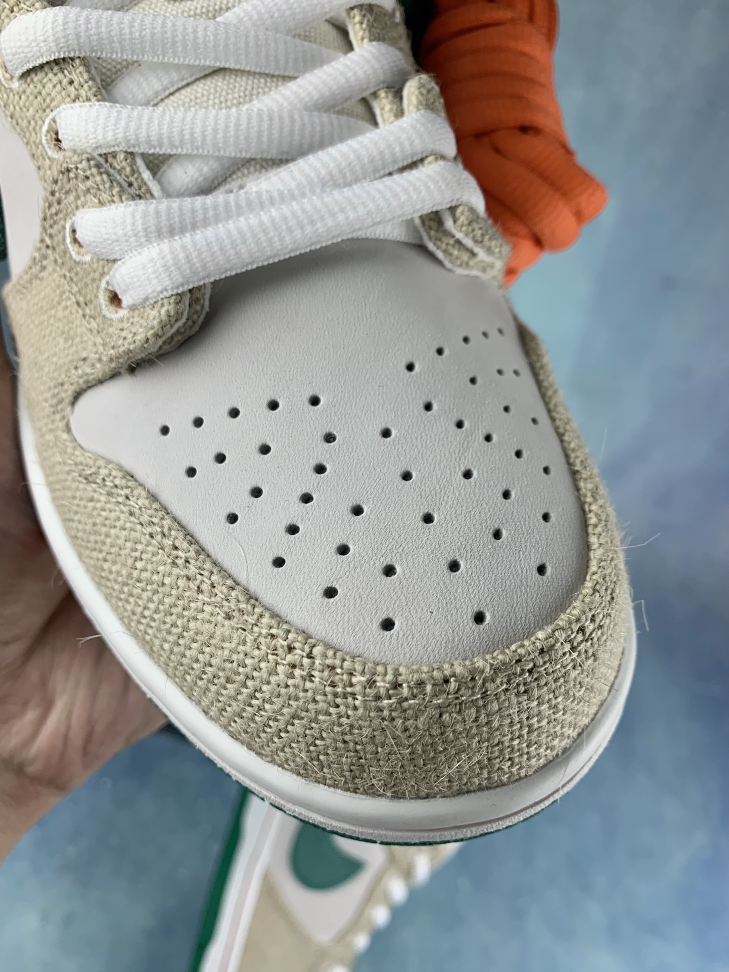 Jarritos × Nike SB Dunk Low "Phantom and Malachite"