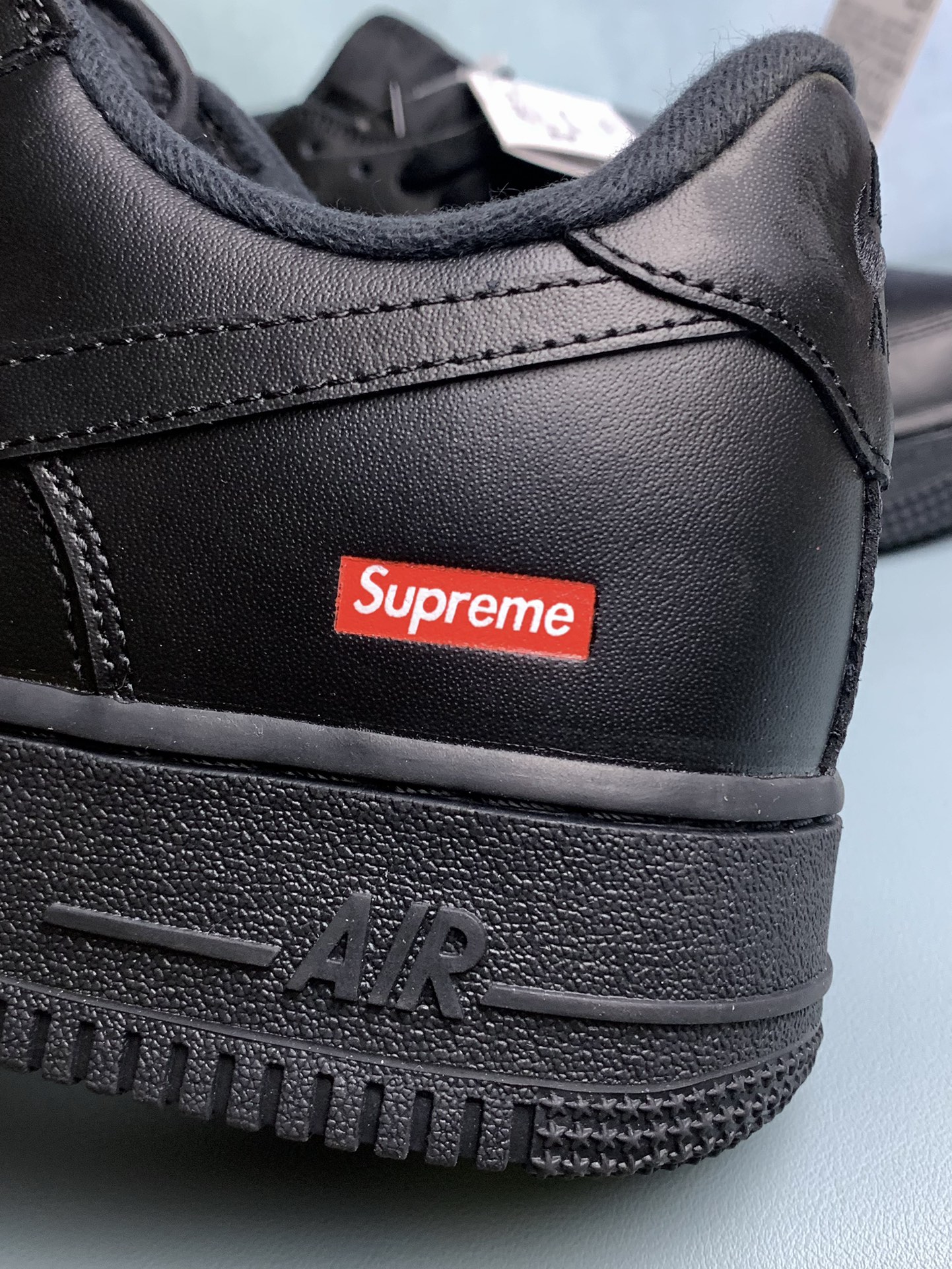 Supreme × Nike Air Force 1 Low "Black"
