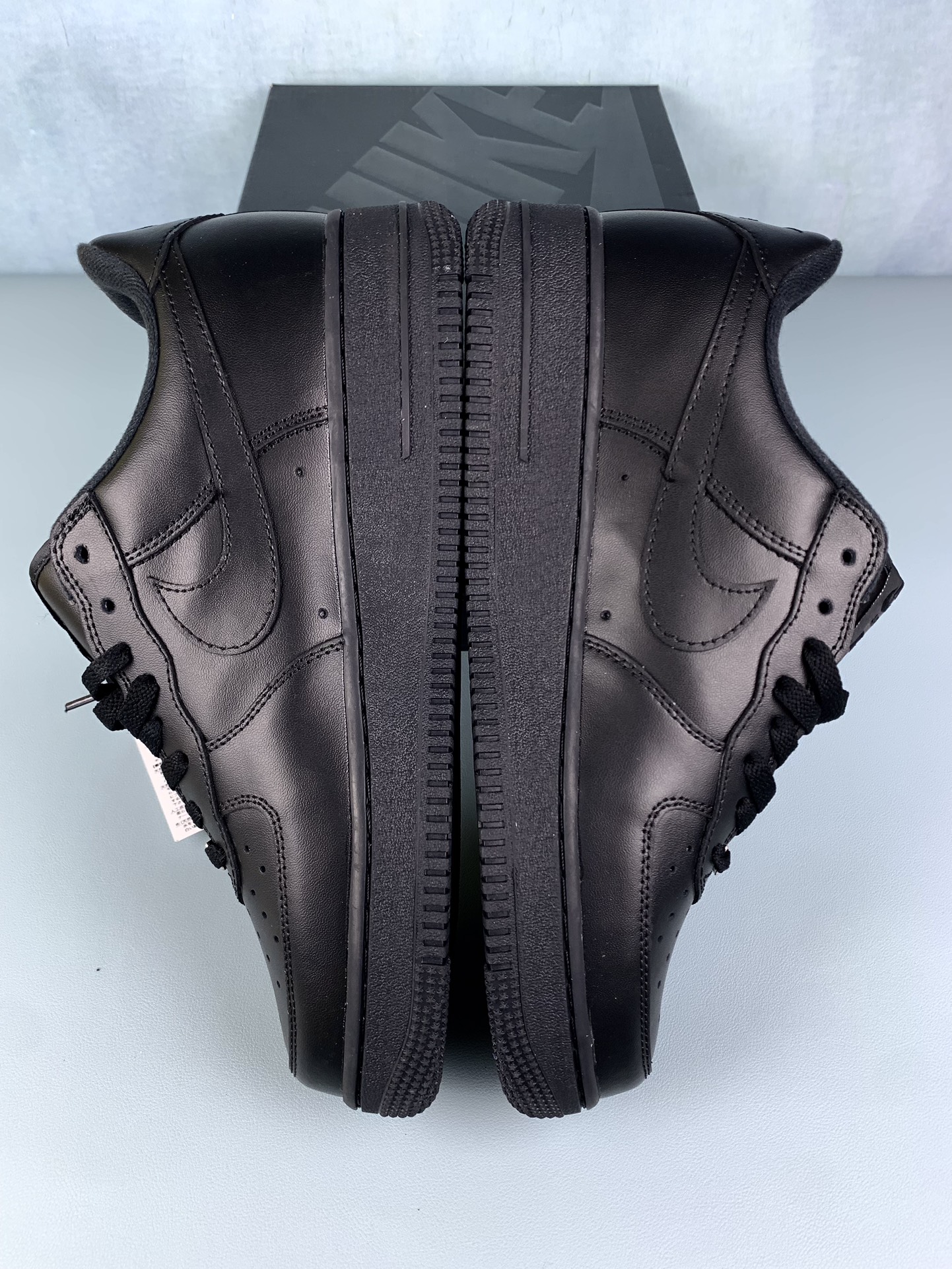 Supreme × Nike Air Force 1 Low "Black"