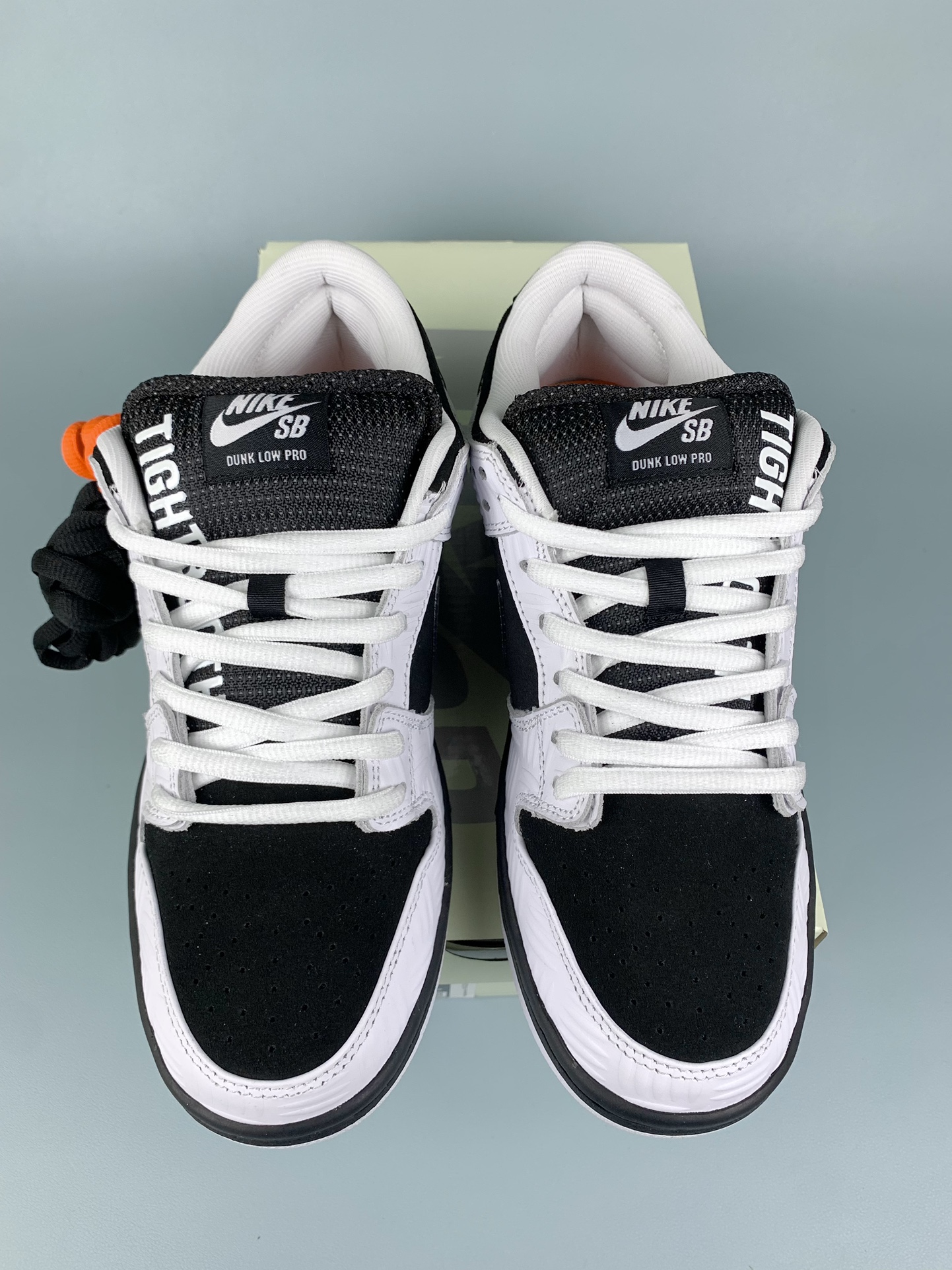 TIGHTBOOTH × Nike SB Dunk Low Pro QS "Black and White"