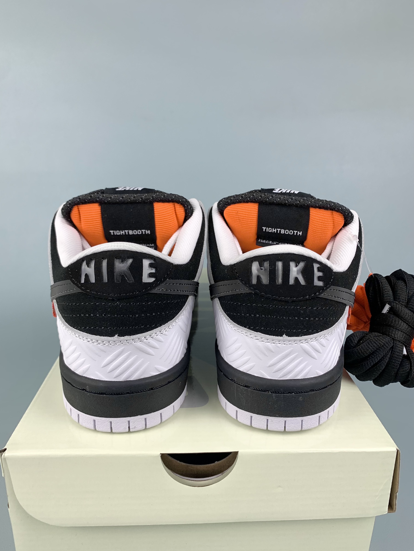 TIGHTBOOTH × Nike SB Dunk Low Pro QS "Black and White"