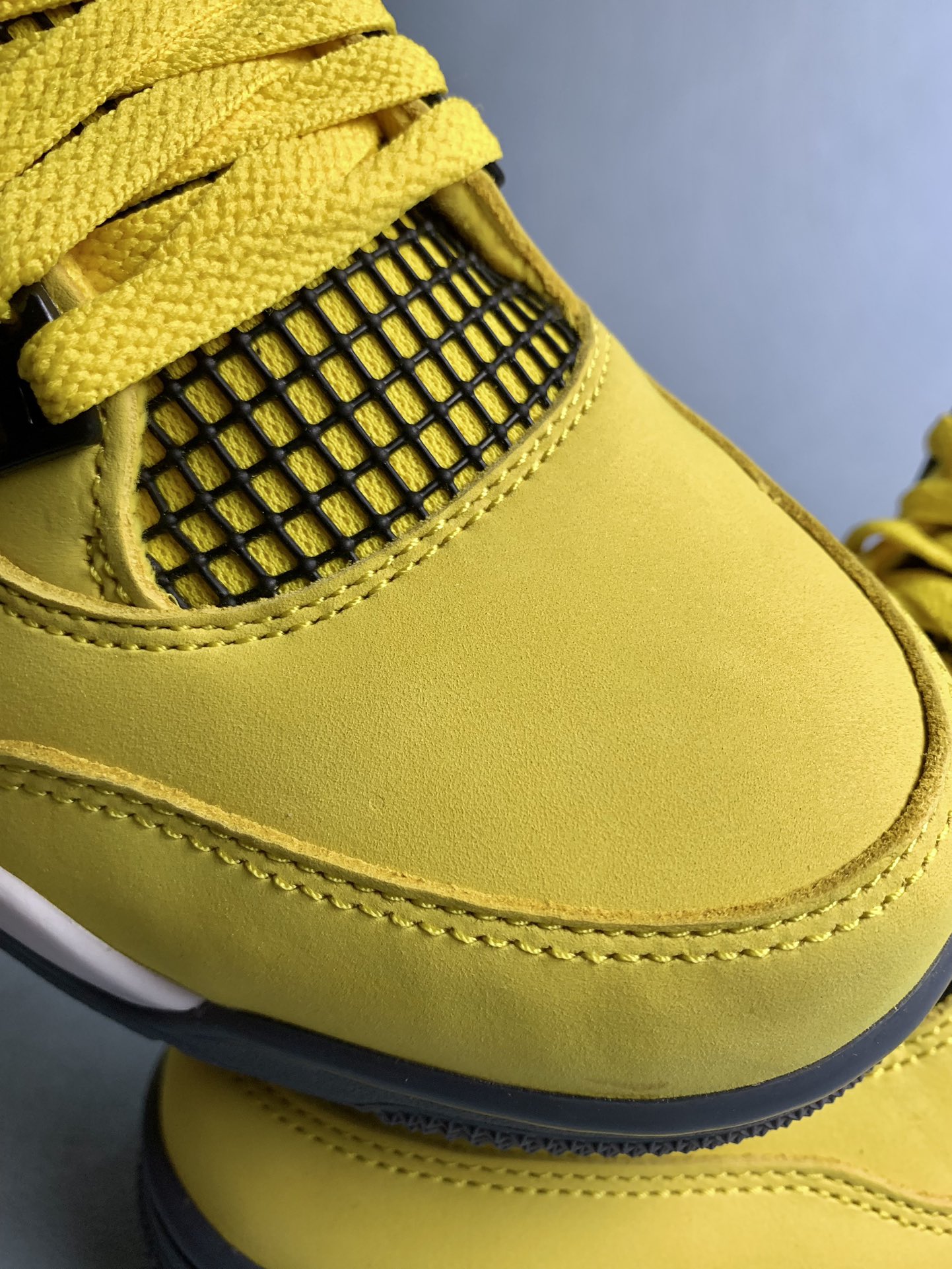 【LJR】Nike Air Jordan 4 "Tour Yellow"