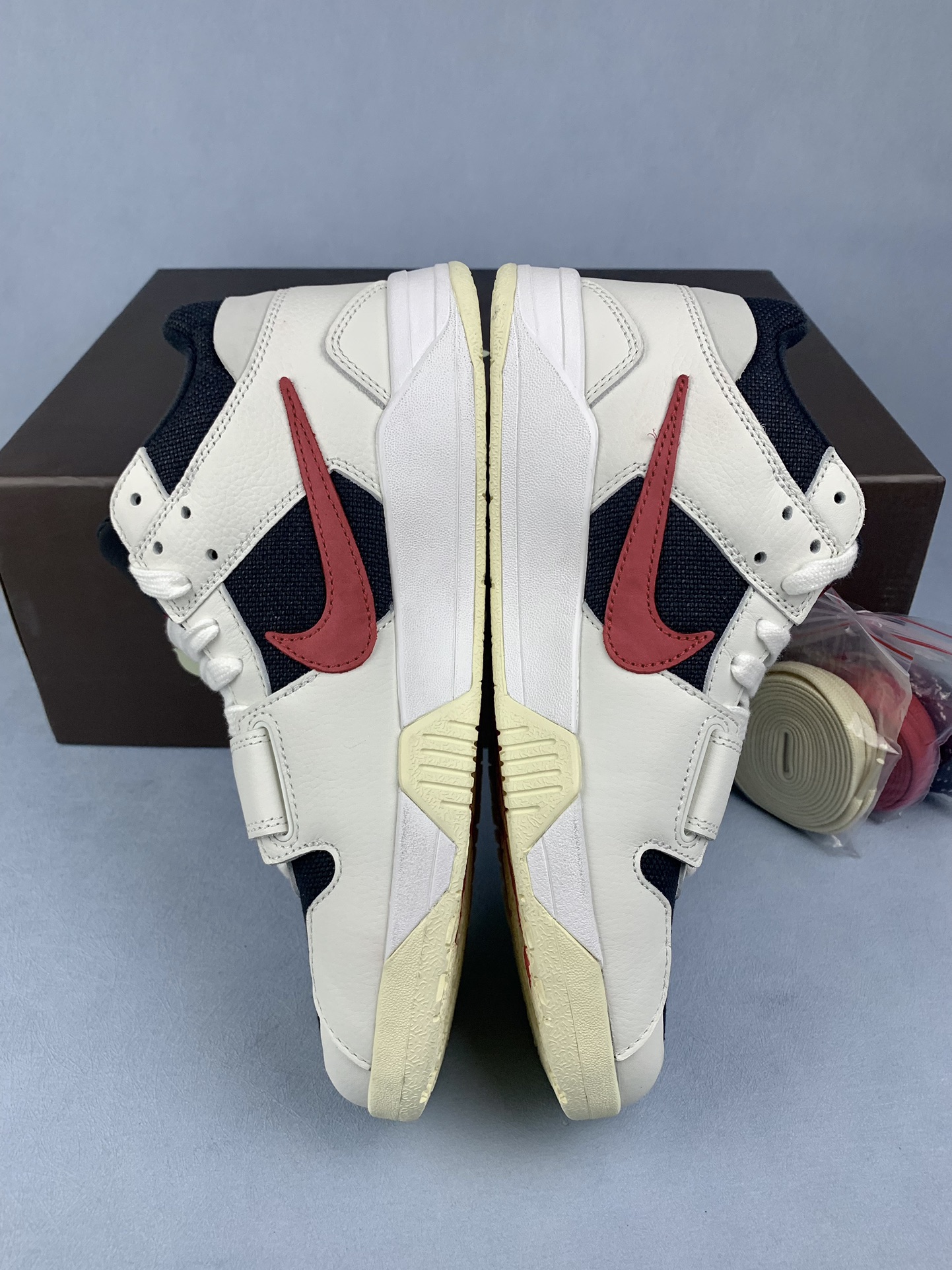 Travis Scott × Nike Jordan Jumpman Jack TR "University Red"