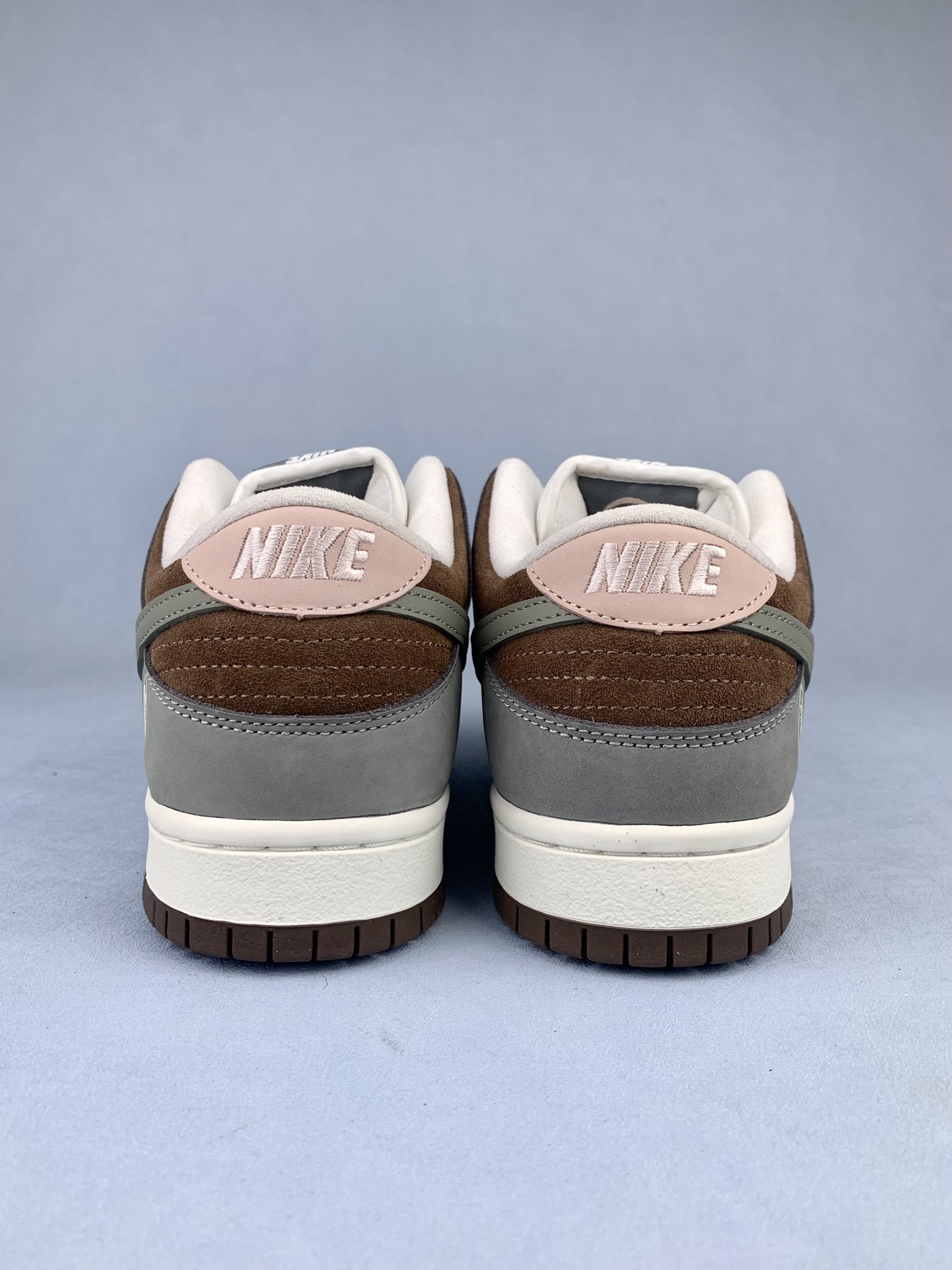 堀米 雄斗(Yuto Horigome) × Nike SB Dunk Low Pro QS "Wolf Grey"