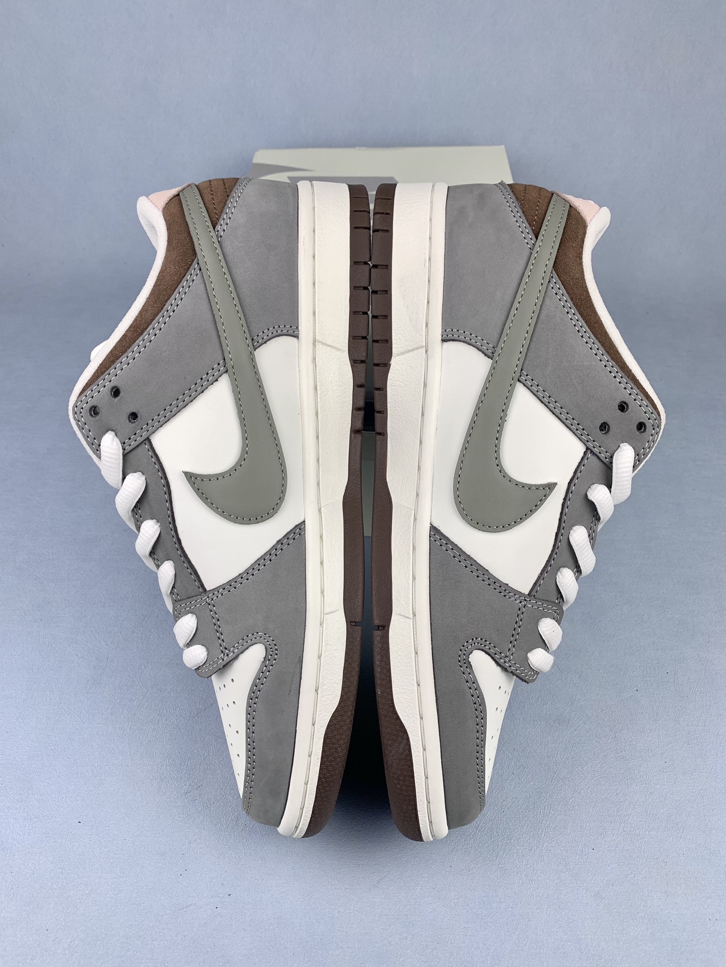 堀米 雄斗(Yuto Horigome) × Nike SB Dunk Low Pro QS "Wolf Grey"