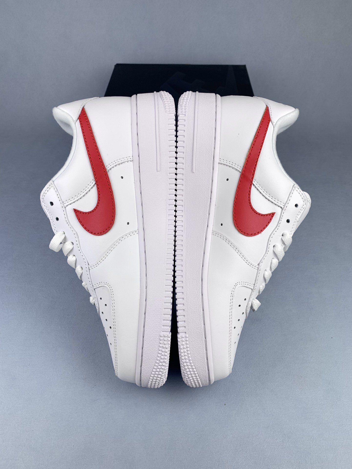 Supreme × Nike Air Force 1 Low China Exclusive "White/Speed Red"