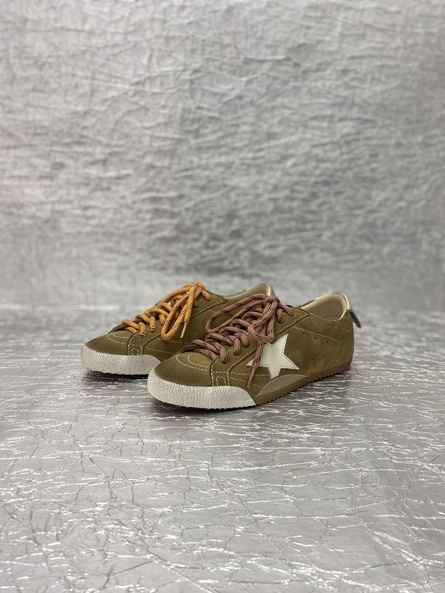 Golden Goose True-Star Tobacco Brown White Platinum