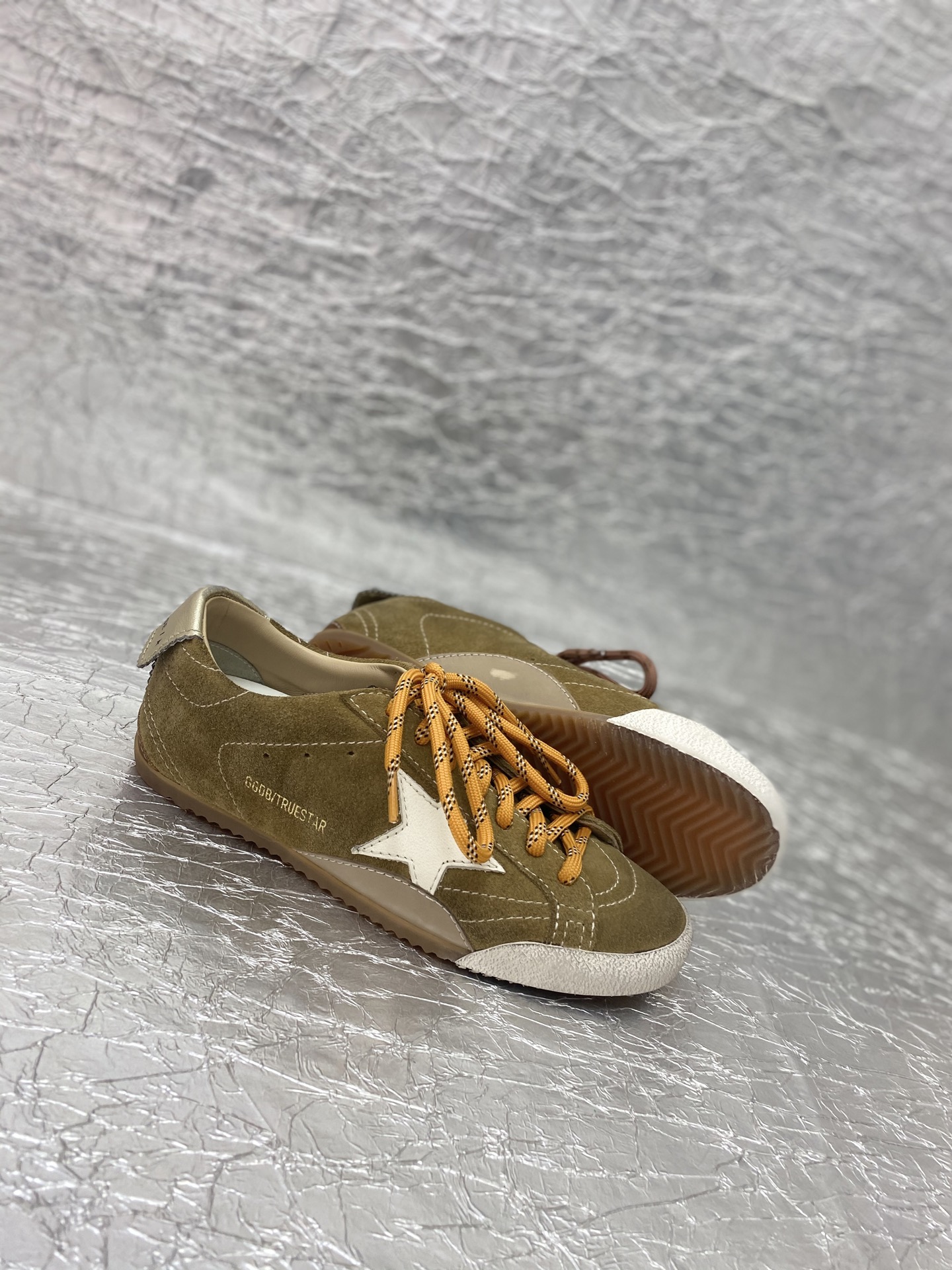 Golden Goose True-Star Tobacco Brown White Platinum