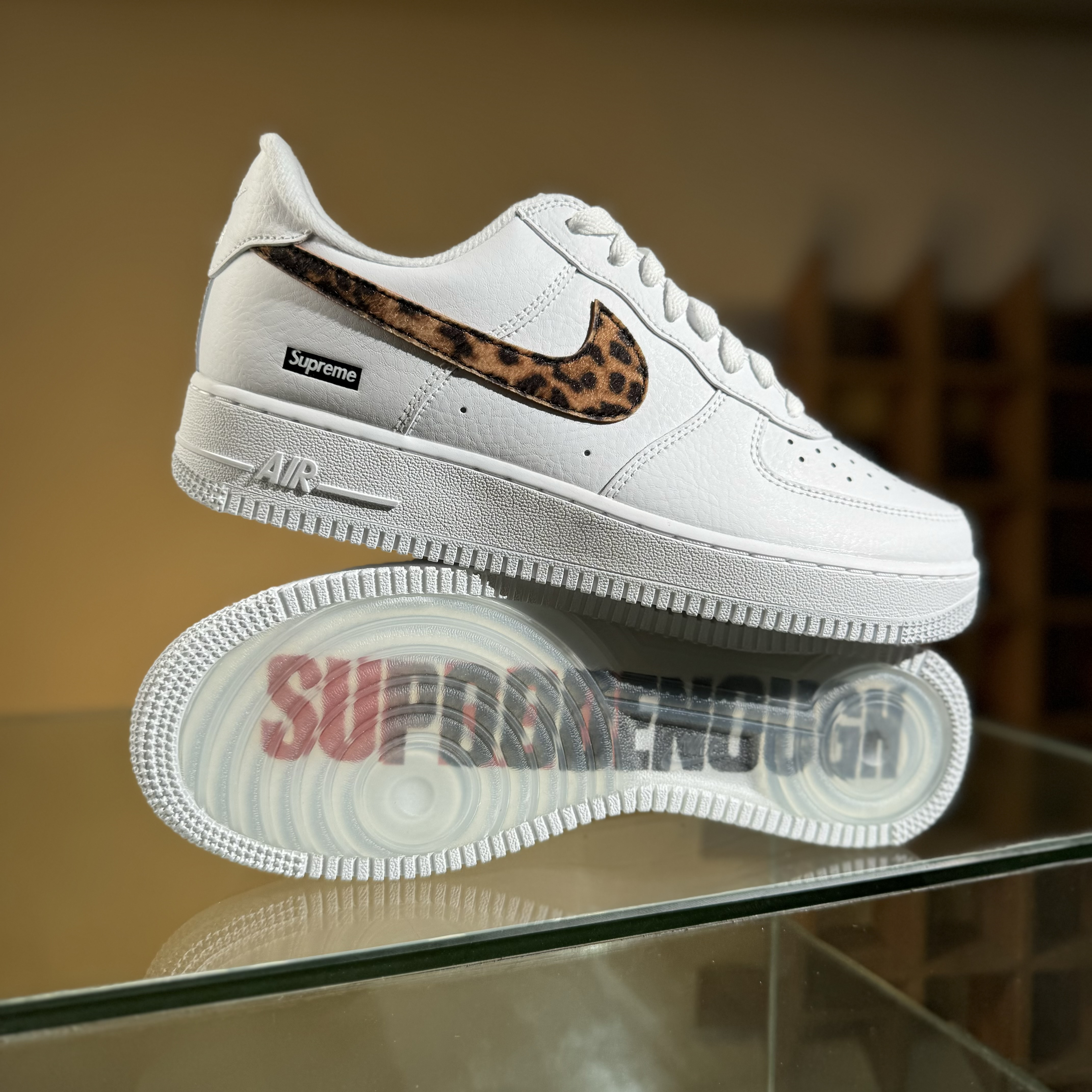 GOODENOUGH × Supreme × Nike Air Force 1 Low "White/Leopard" (25SS Week15)