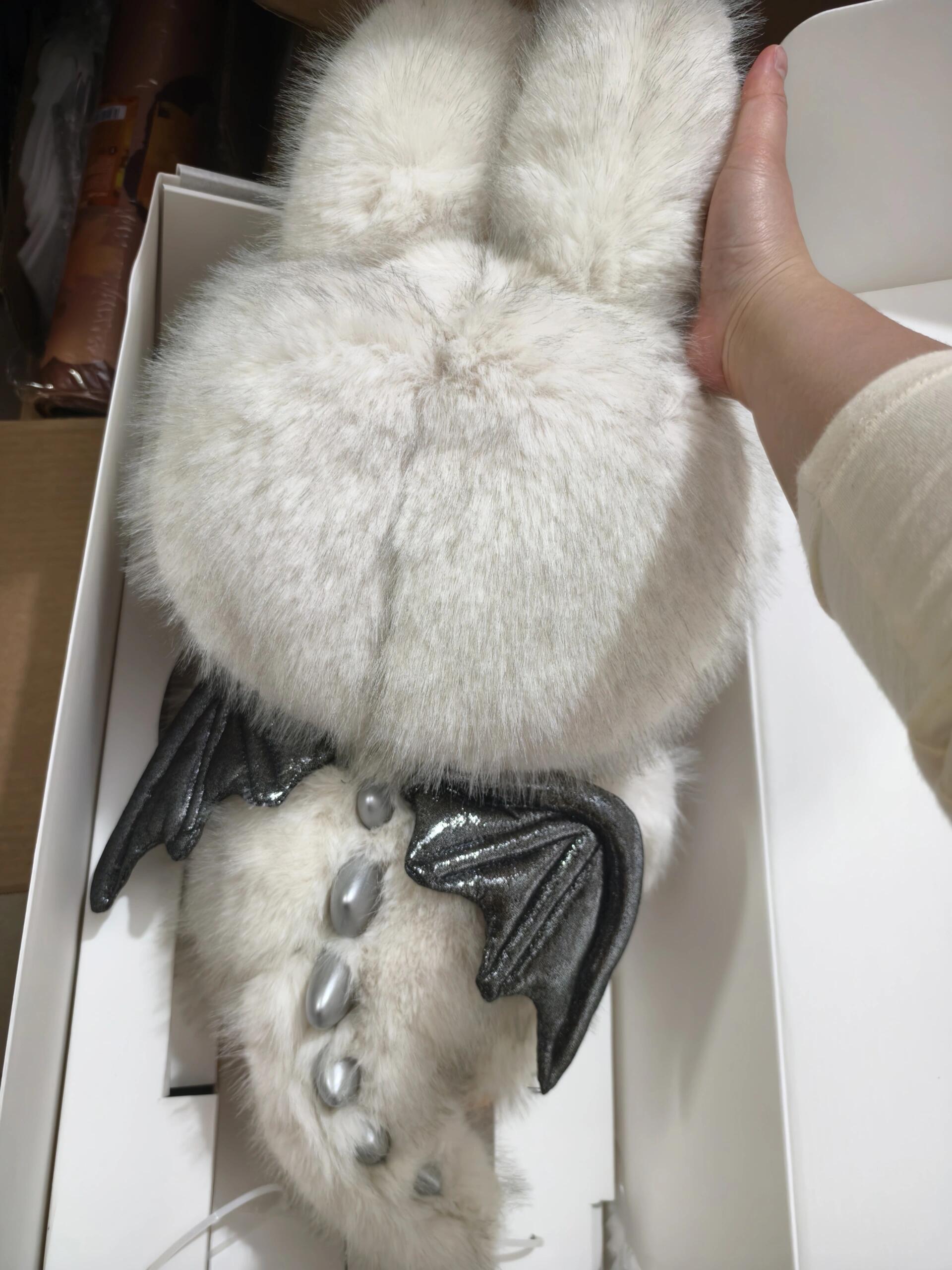 正規品 POP MART ANGEL IN CLOUDS ラブブ　天使