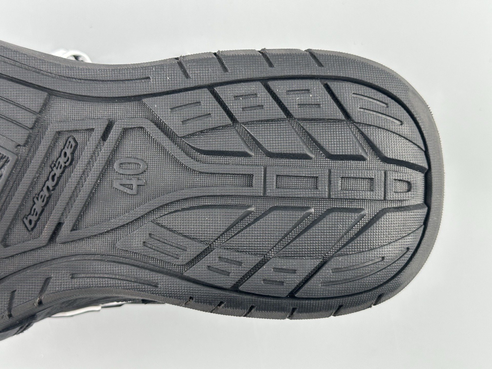 Balenciaga ブラック の メンズ Hamptons Worn-out スニーカー