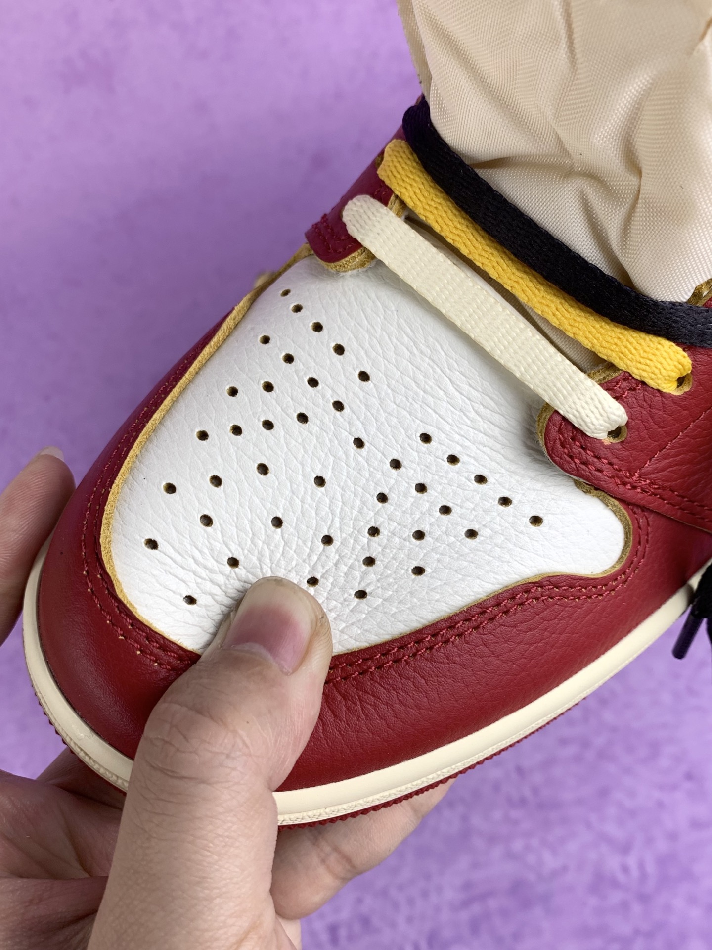 [LJR] UNION × Nike Air Jordan 1 Retro High OG "Chicago/Shadow"