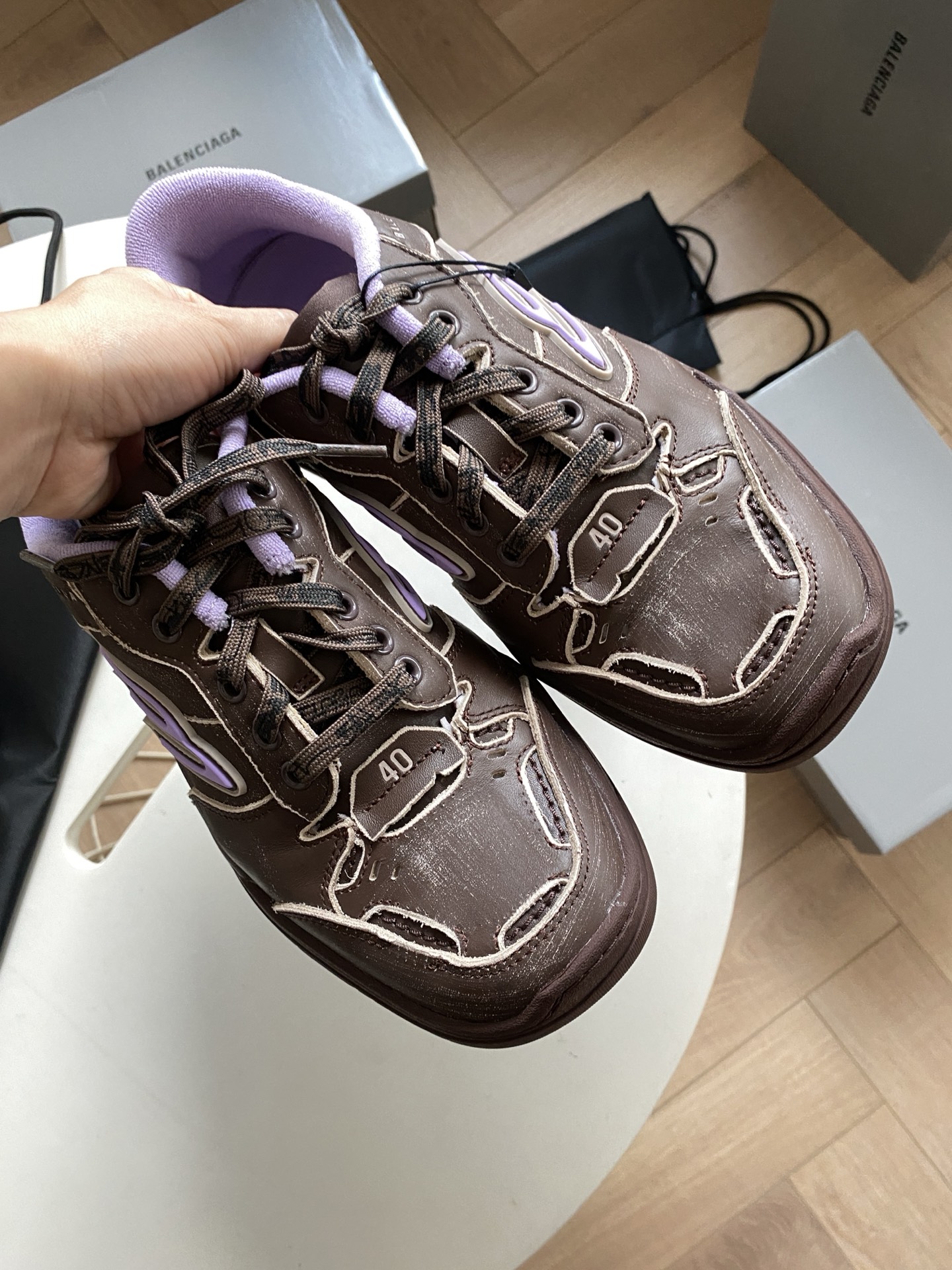 Blenciaga Hamptons Medium Worn-out Sneaker in Brown/lilac