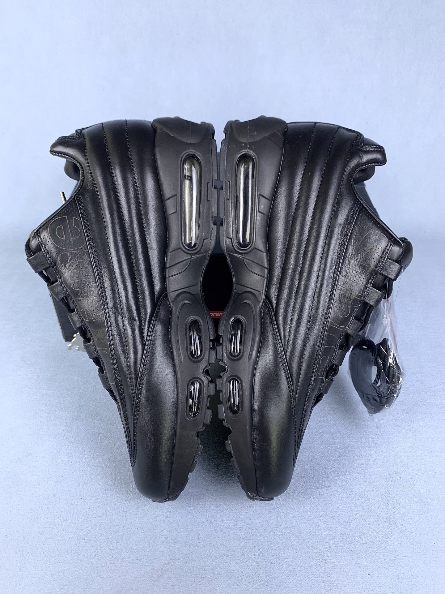 Supreme × Nike Air Max 95 Lux "Triple Black"