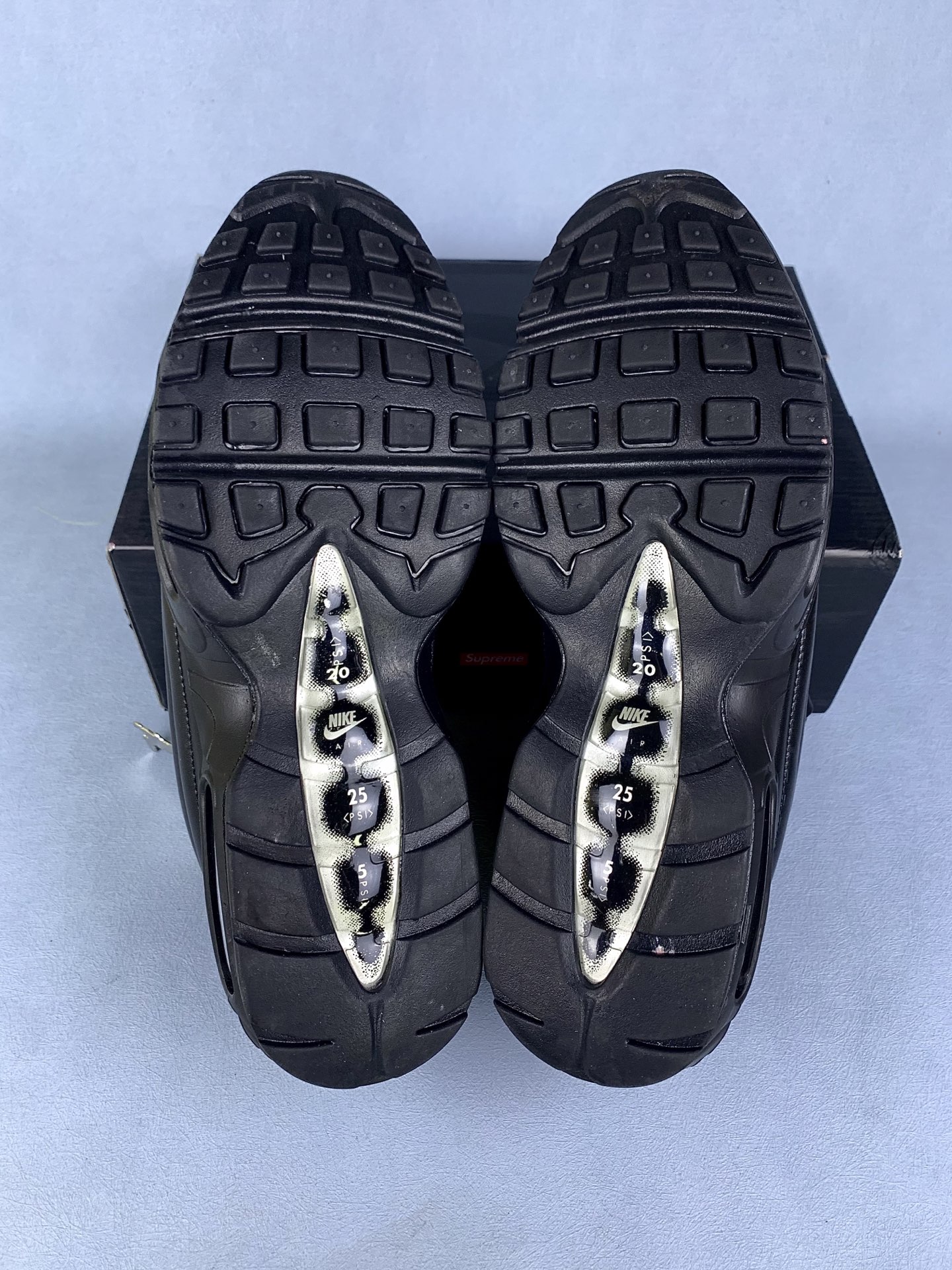 Supreme × Nike Air Max 95 Lux "Triple Black"