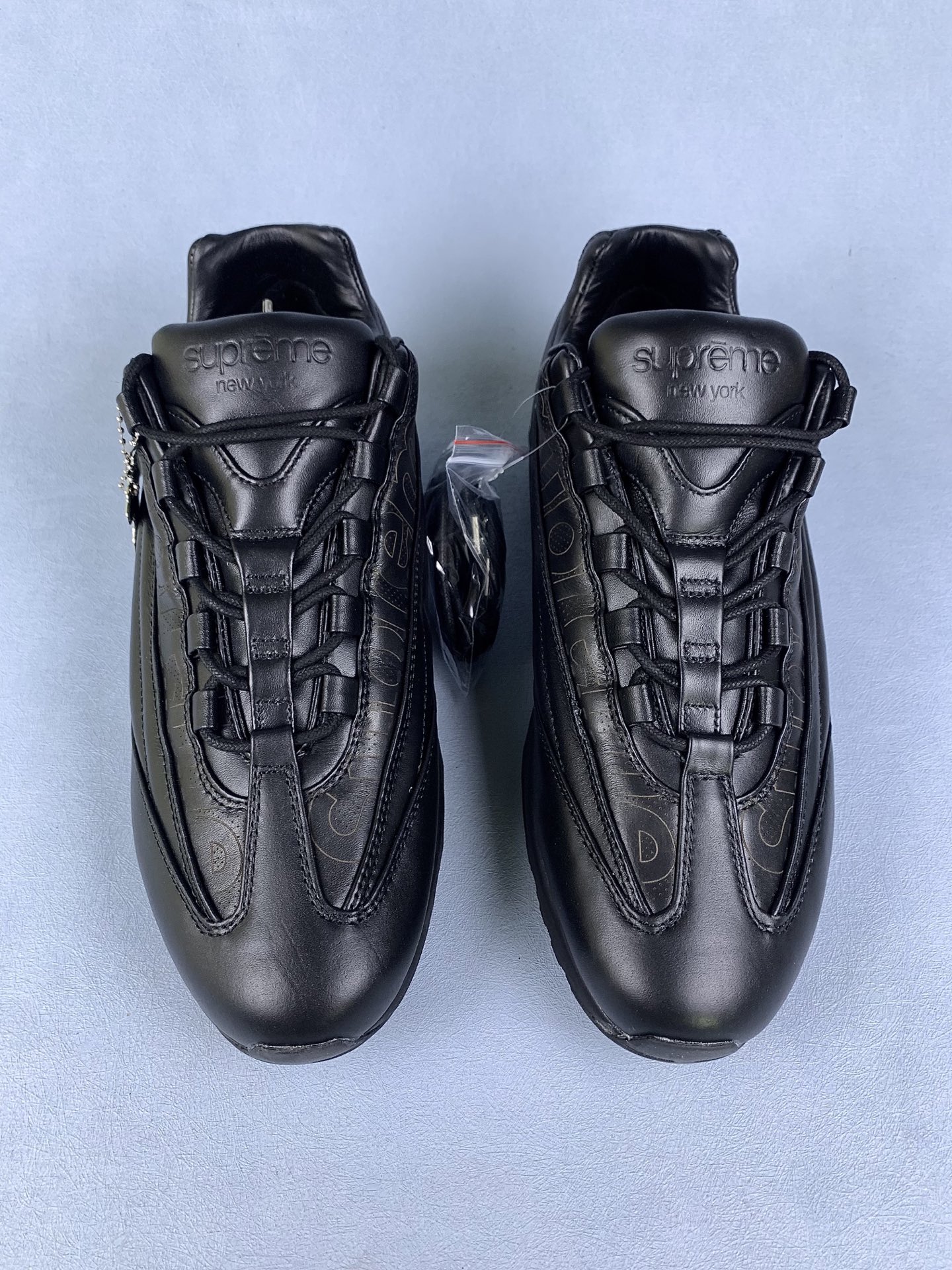 Supreme × Nike Air Max 95 Lux "Triple Black"